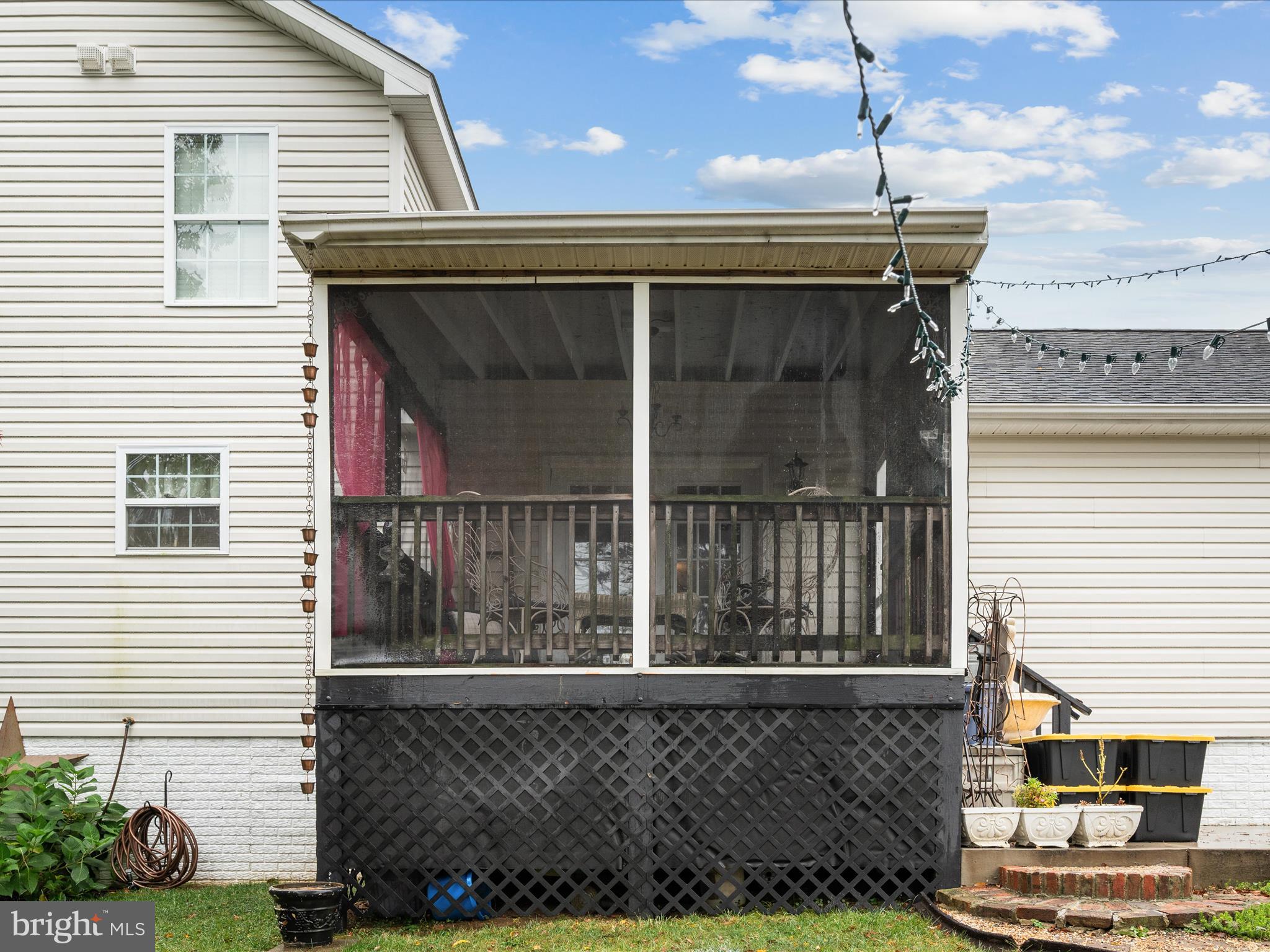 INWOOD MEADOWS - Residential