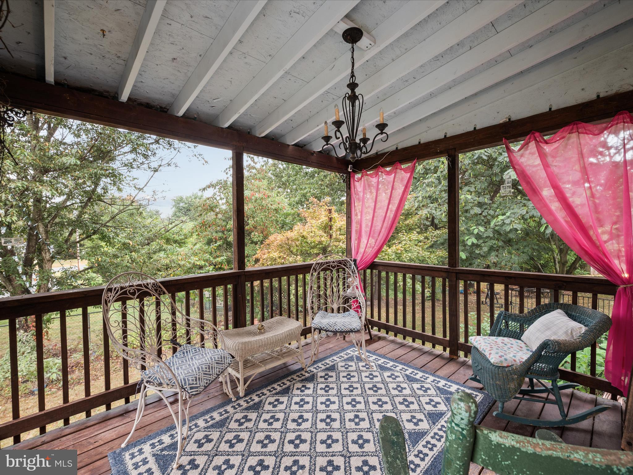 INWOOD MEADOWS - Residential