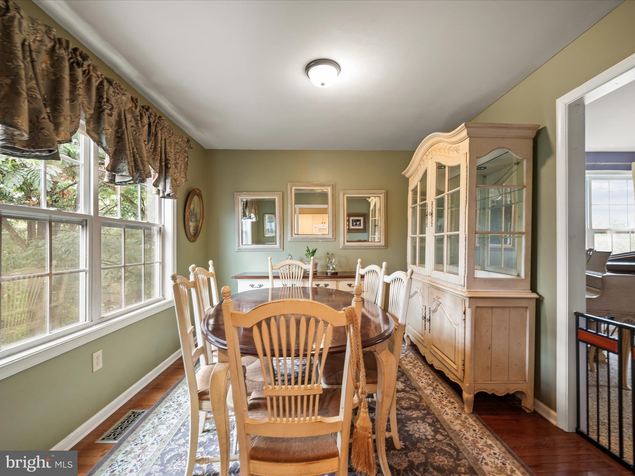 INWOOD MEADOWS - Residential