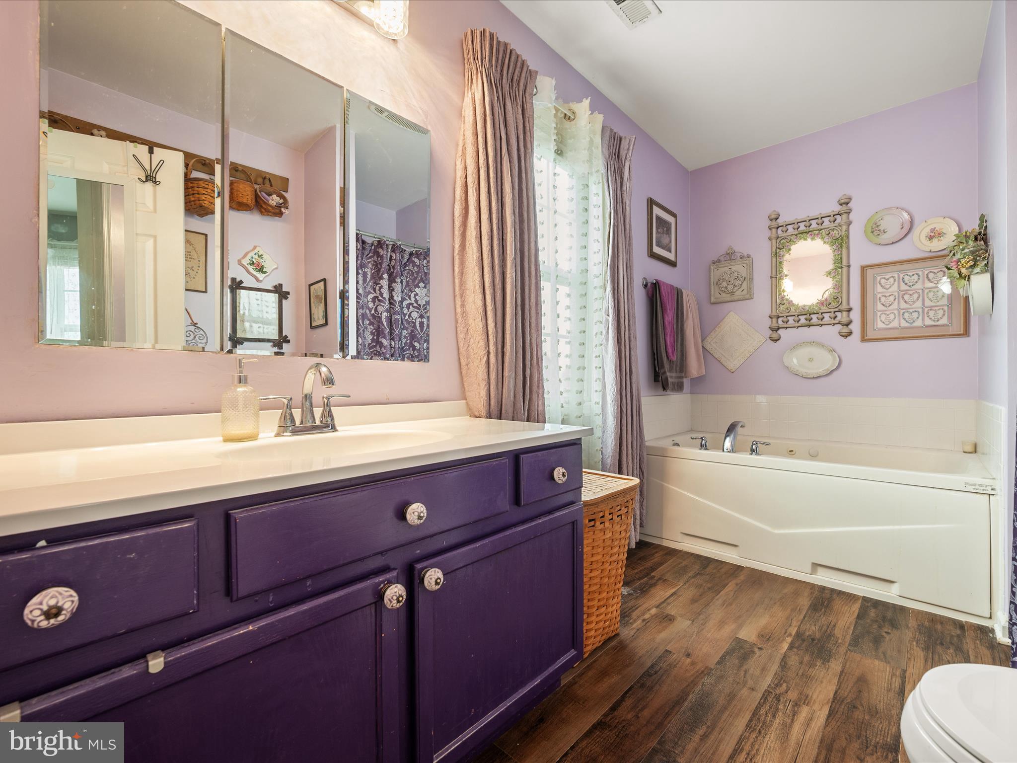 INWOOD MEADOWS - Residential