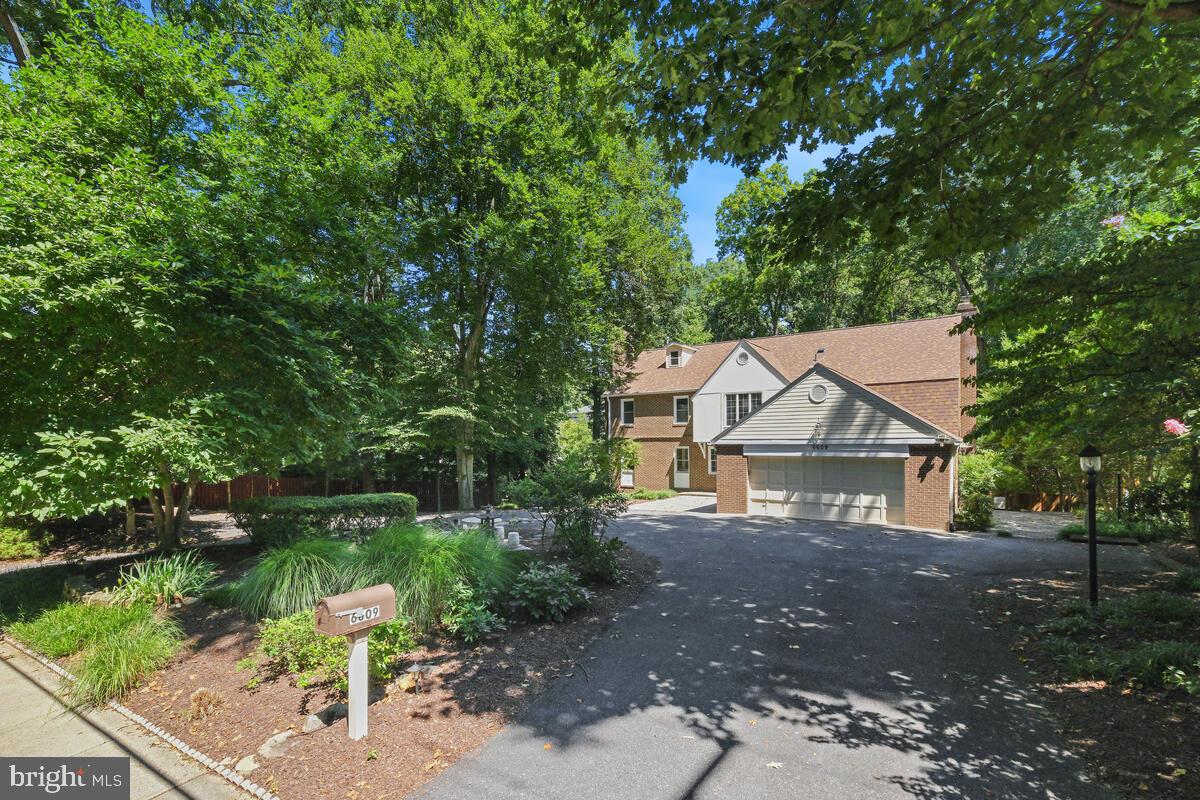 OLD GEORGETOWN ESTATES - Residential