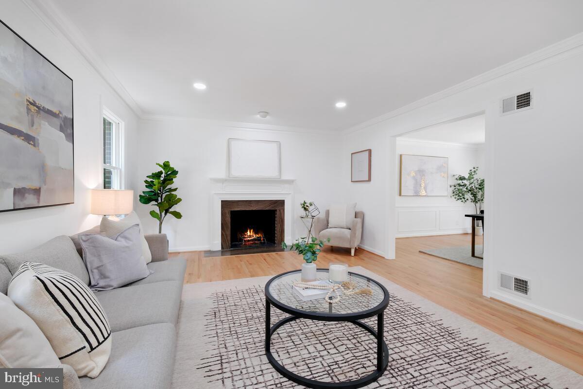 OLD GEORGETOWN ESTATES - Residential