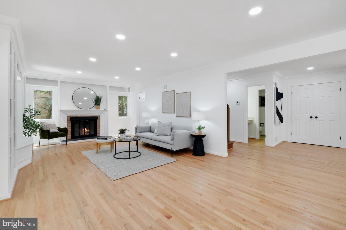 OLD GEORGETOWN ESTATES - Residential