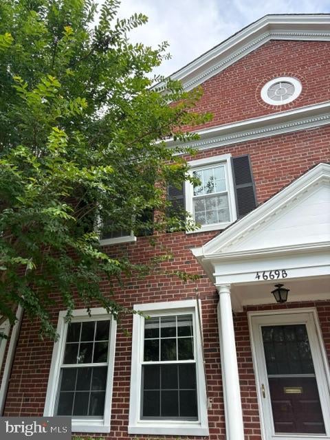 Photo of 4669 36th Street S #B, ARLINGTON, VA 22206 (MLS # VAAR2075742)