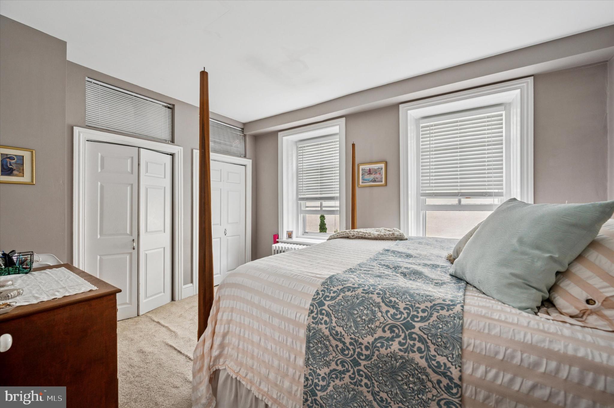 CHESTNUT HILL - Residential Income