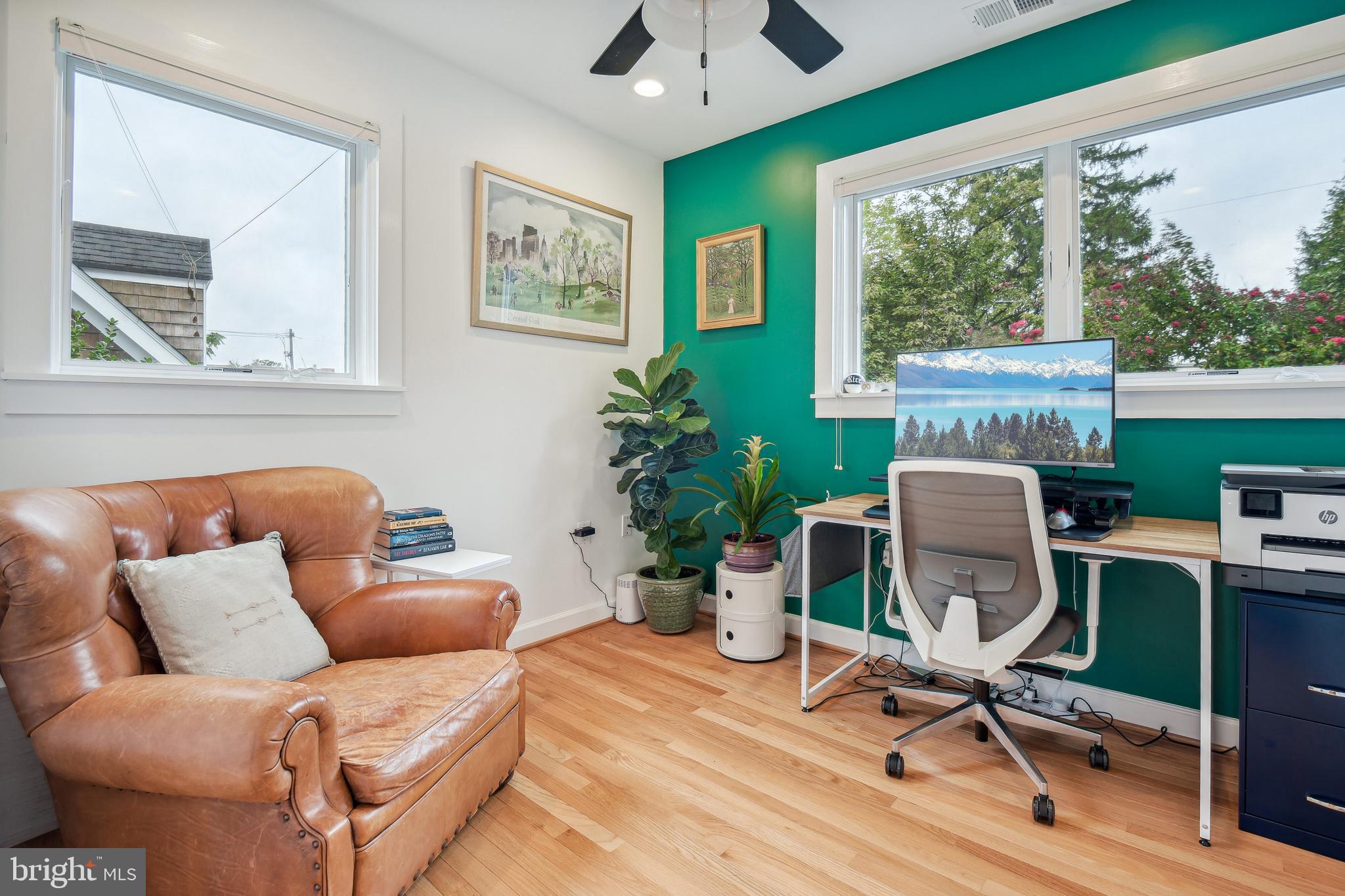 KENSINGTON - Residential