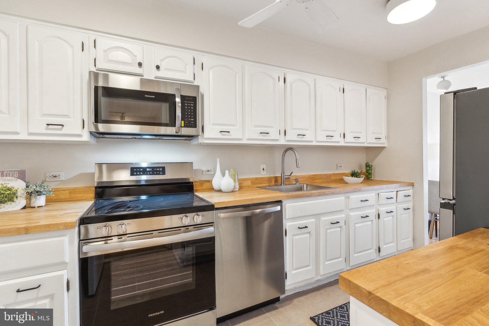 FOGGY BOTTOM - Residential Lease