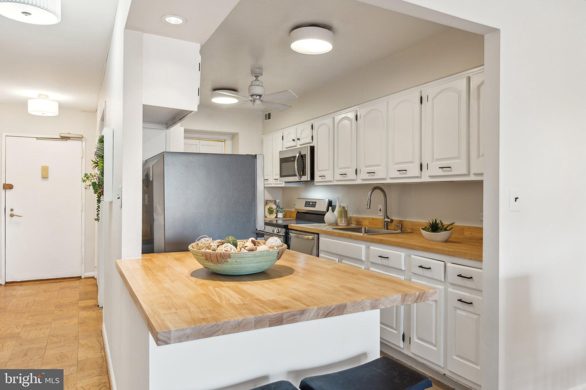 FOGGY BOTTOM - Residential Lease