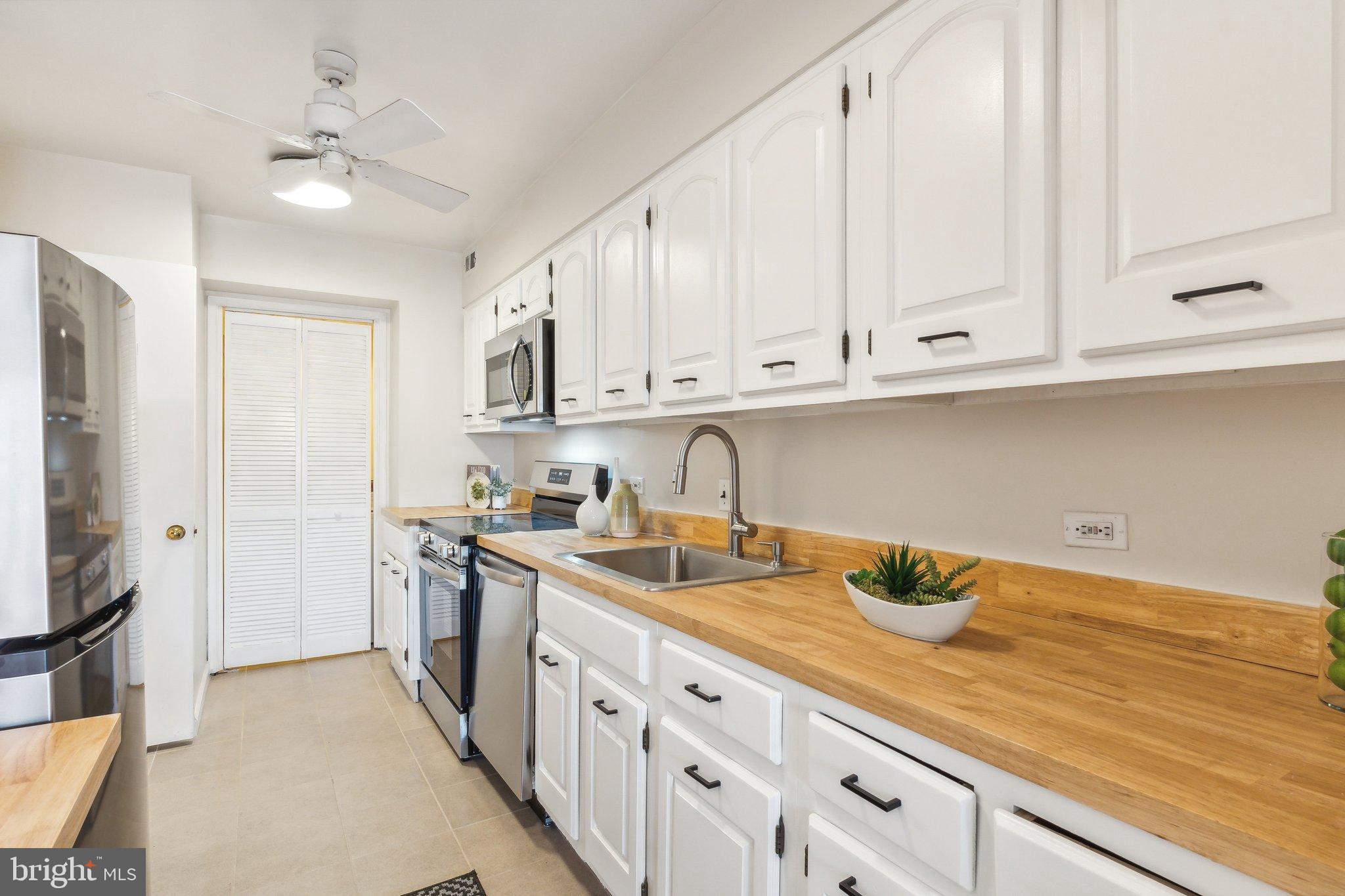 FOGGY BOTTOM - Residential Lease