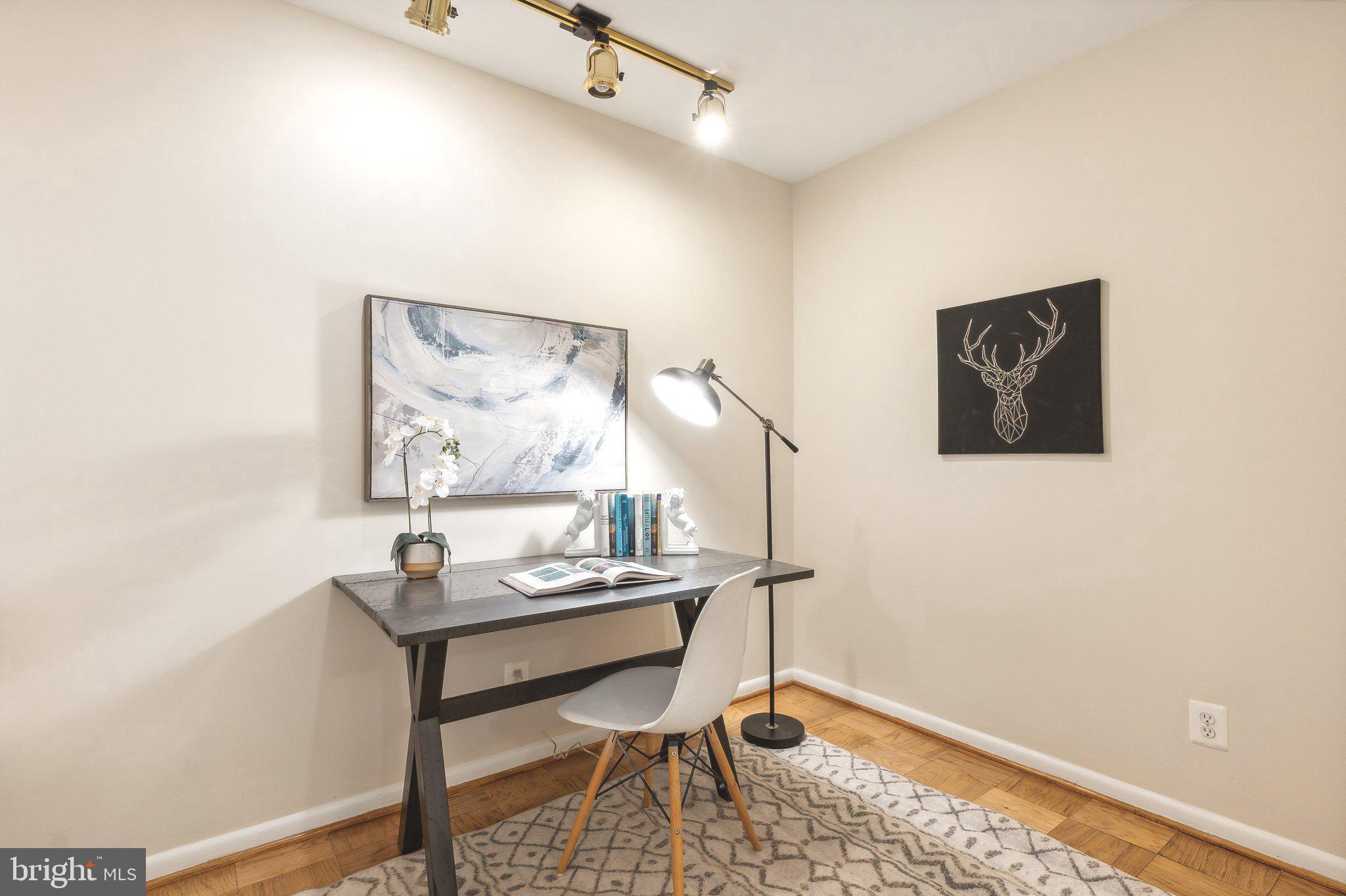 FOGGY BOTTOM - Residential Lease