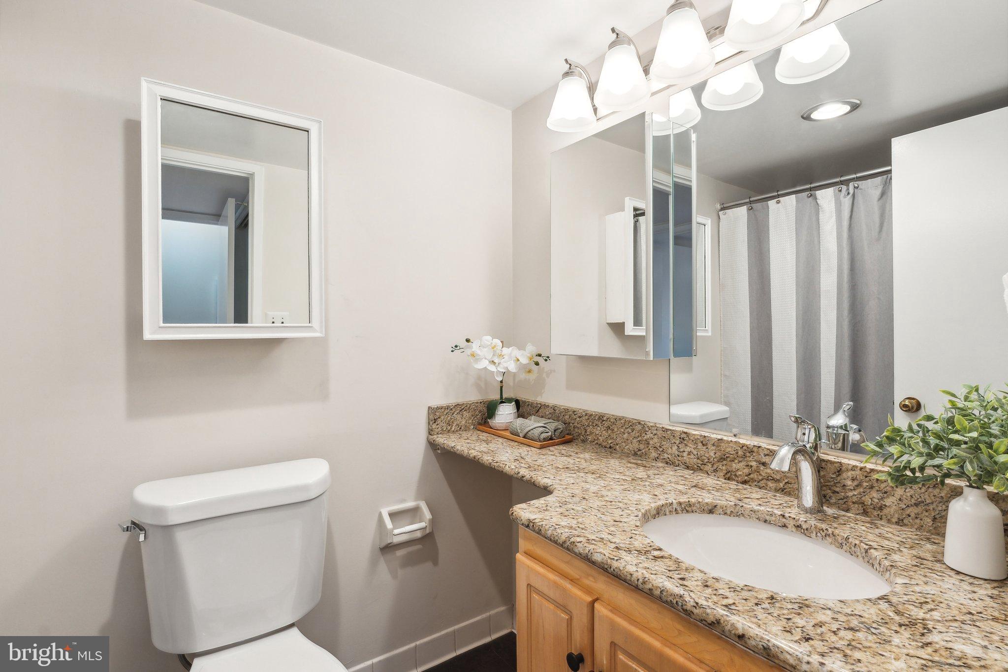FOGGY BOTTOM - Residential Lease