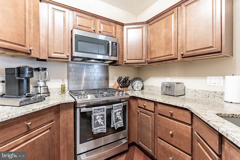 SANDERLING CONDO - Residential