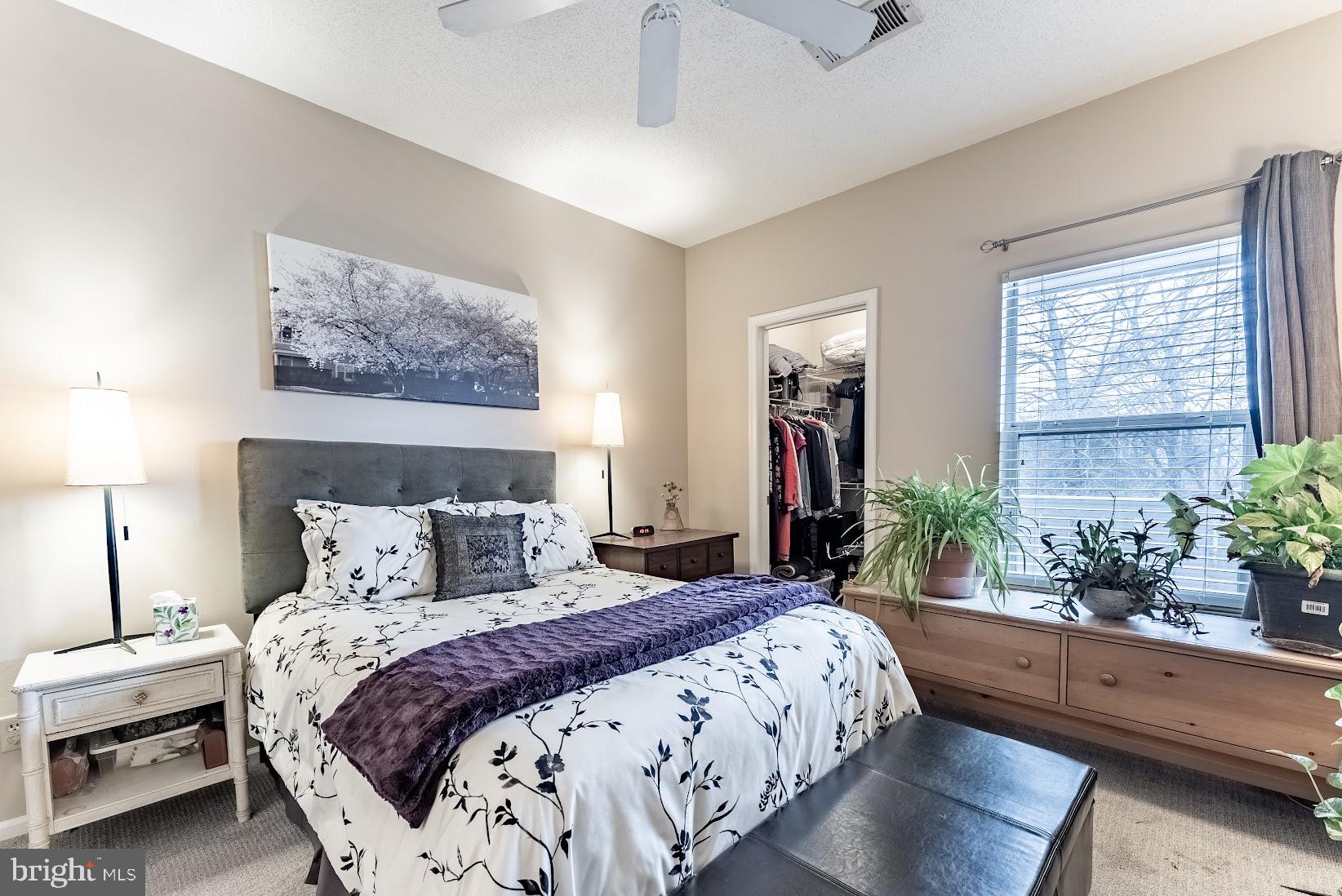 SANDERLING CONDO - Residential