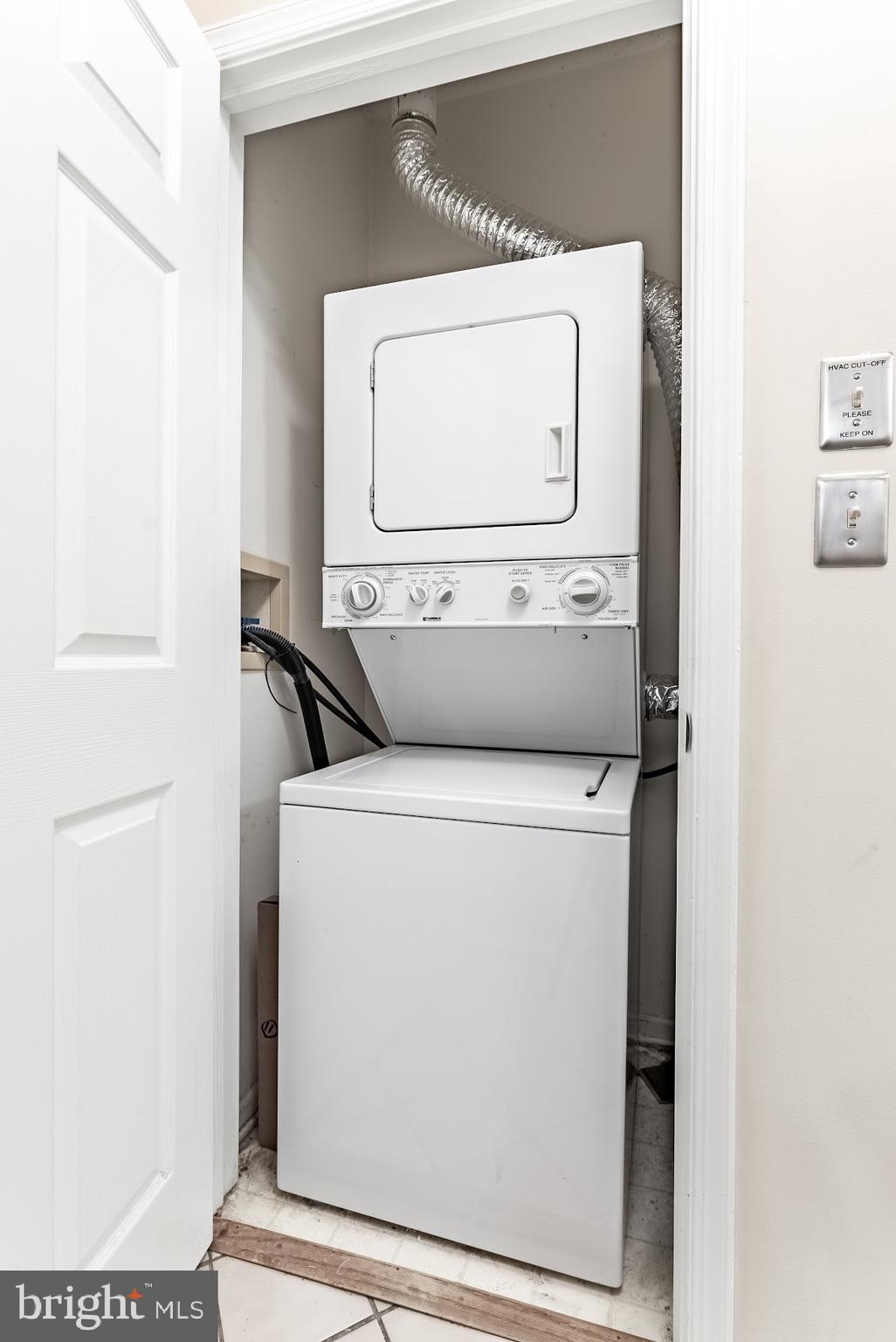 SANDERLING CONDO - Residential