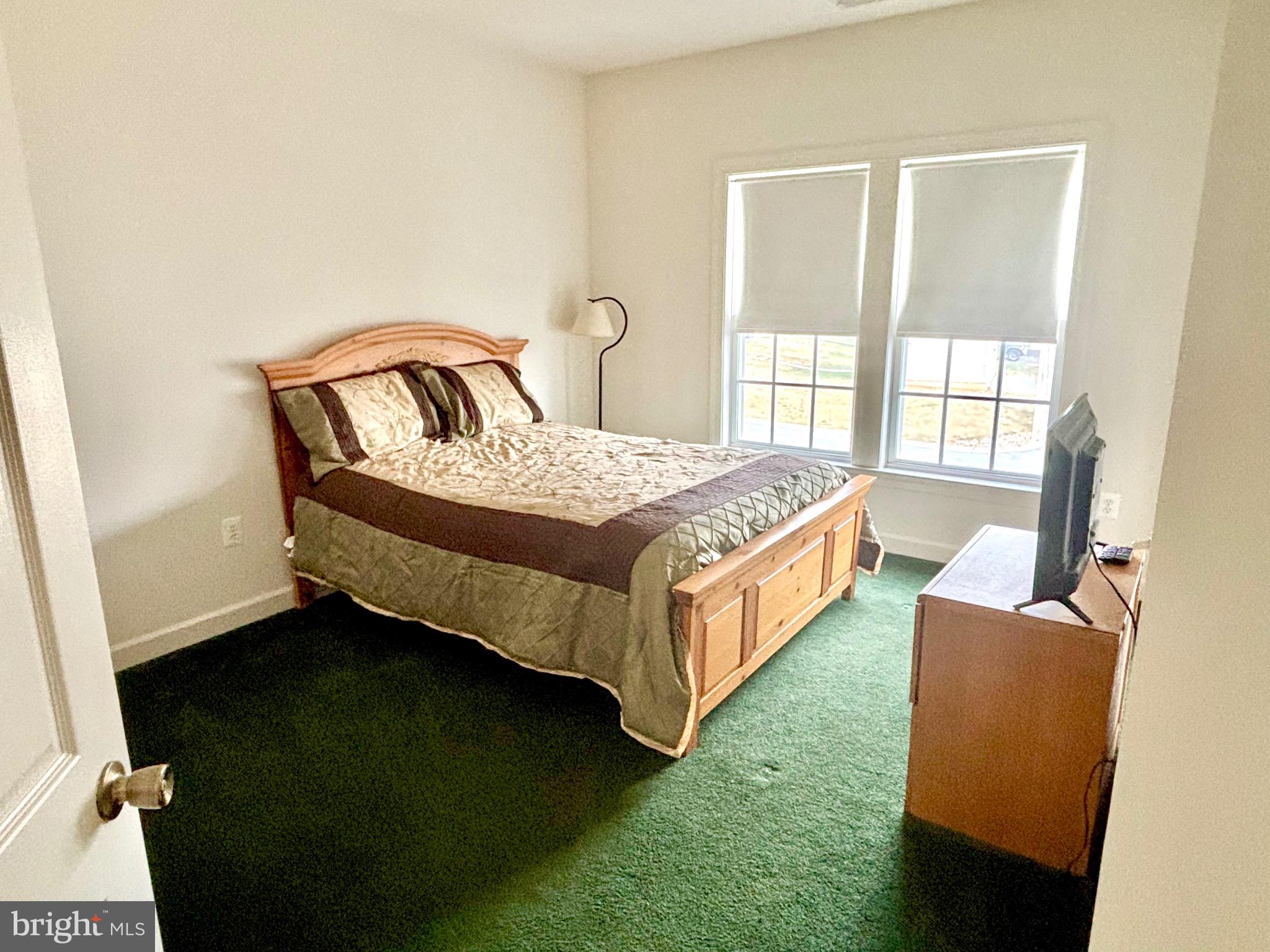 ADAMSTOWN COMMONS - Residential