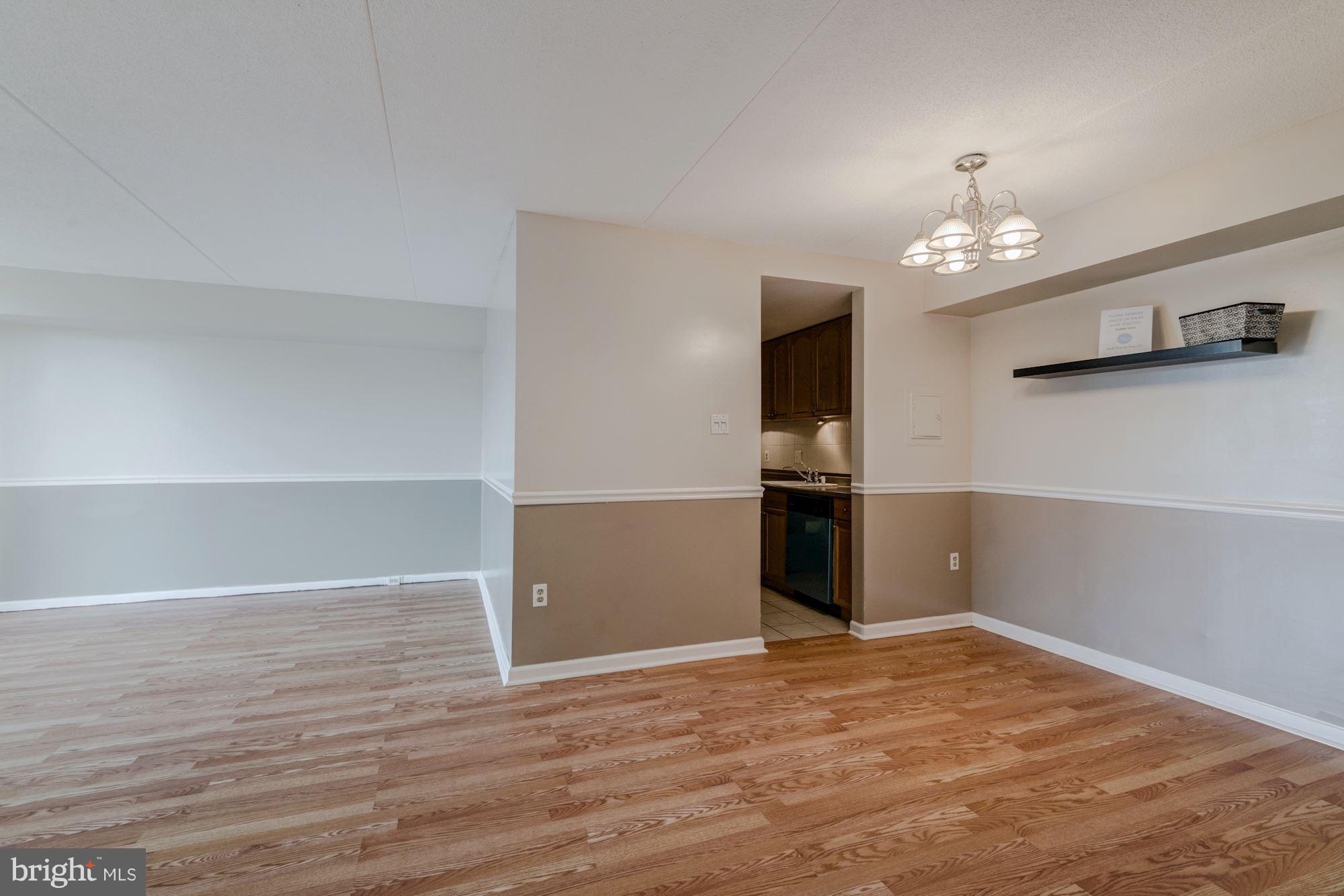 SENTINEL OF LANDMARK - Residential