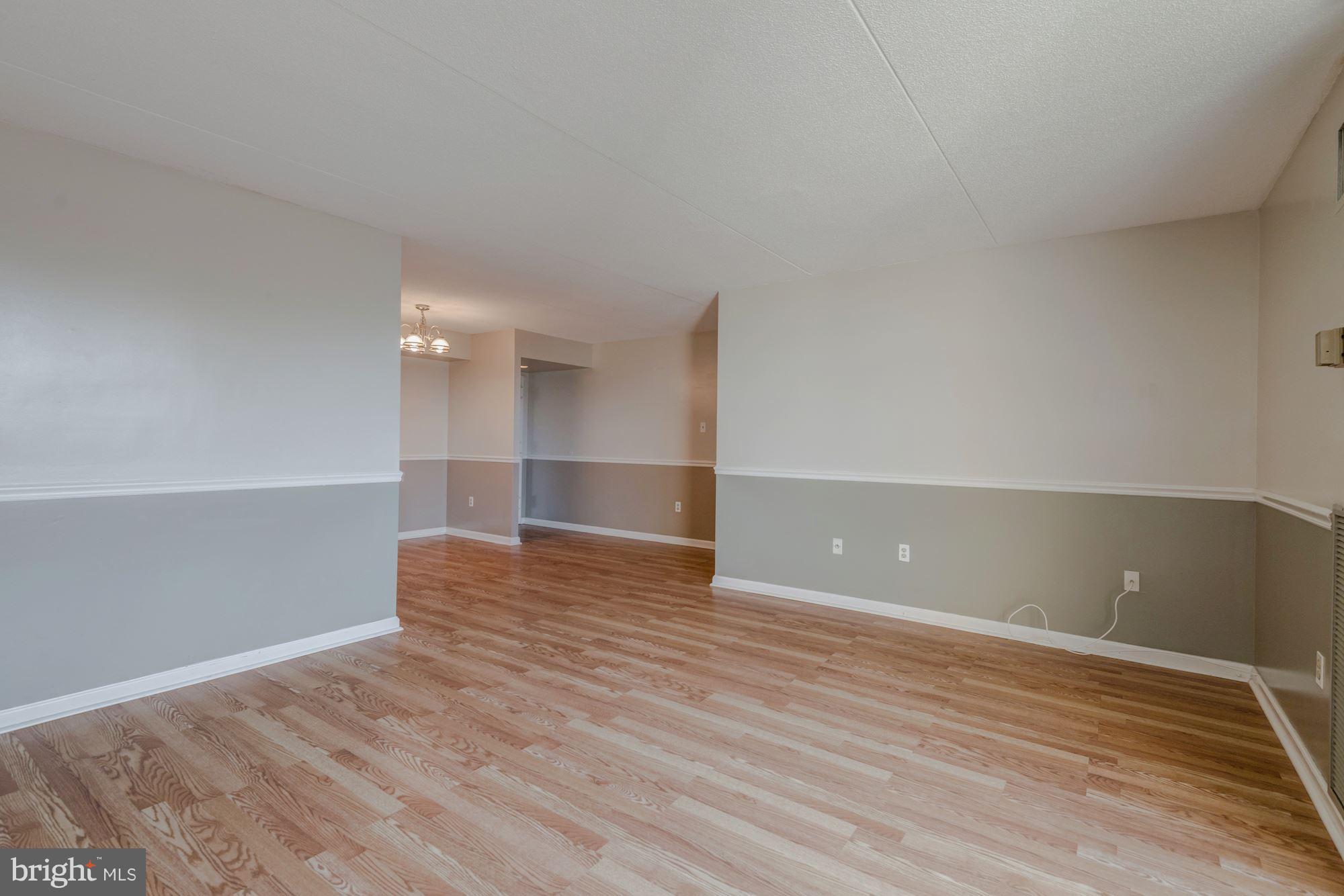 SENTINEL OF LANDMARK - Residential