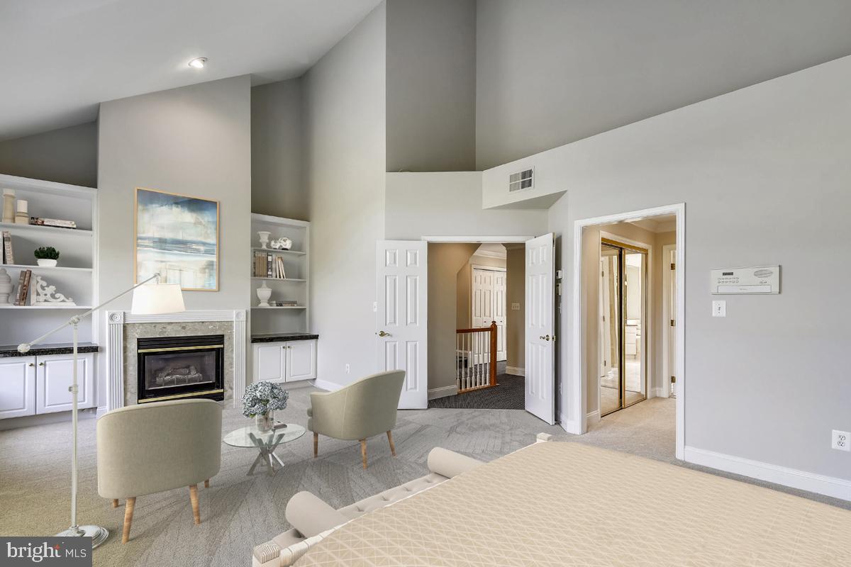 PALISADES PARK - Residential