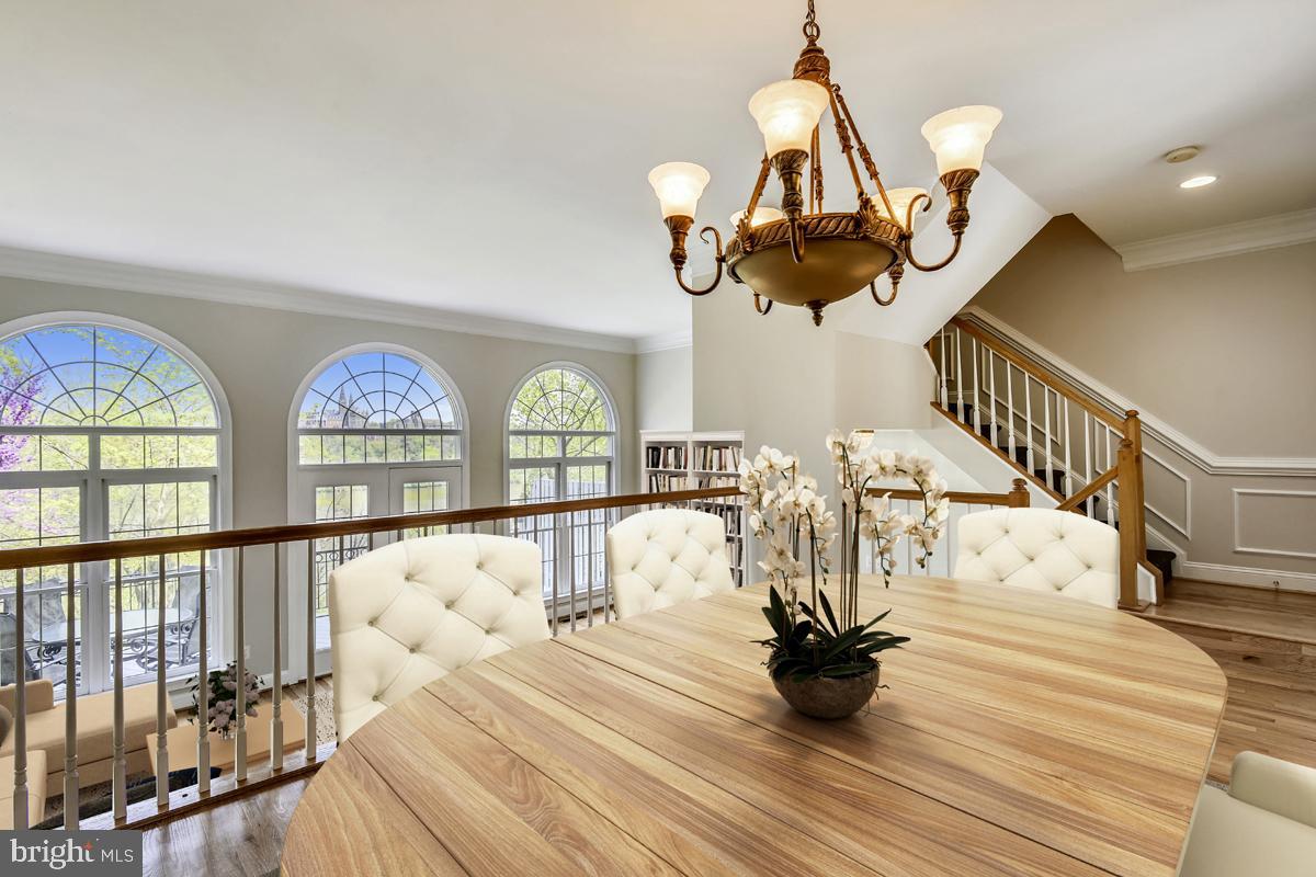 PALISADES PARK - Residential