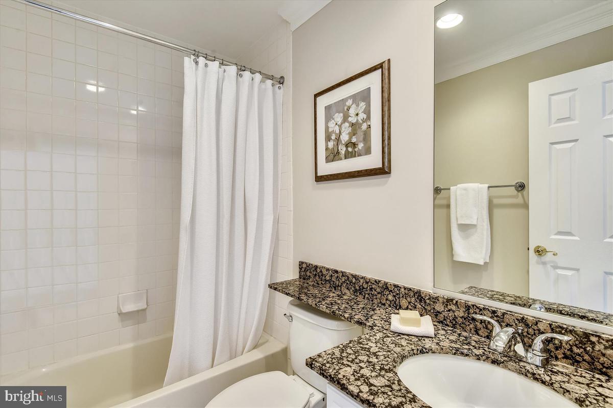 PALISADES PARK - Residential