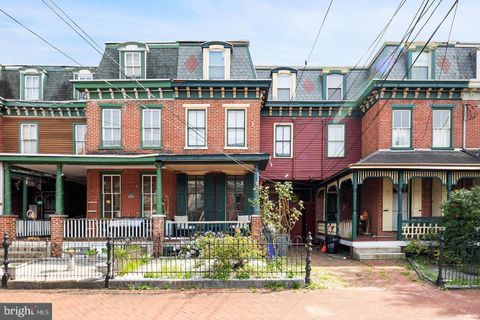 Homes For Rent - 112 Linden Street #1<br/> CAMDEN, NJ 08102