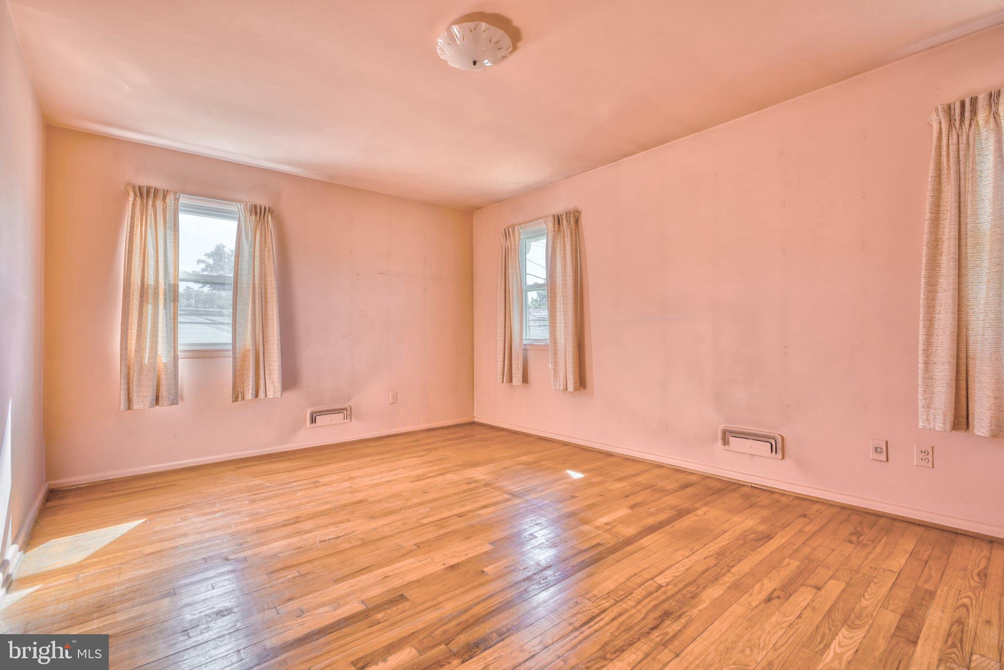 COURTLEIGH - Residential