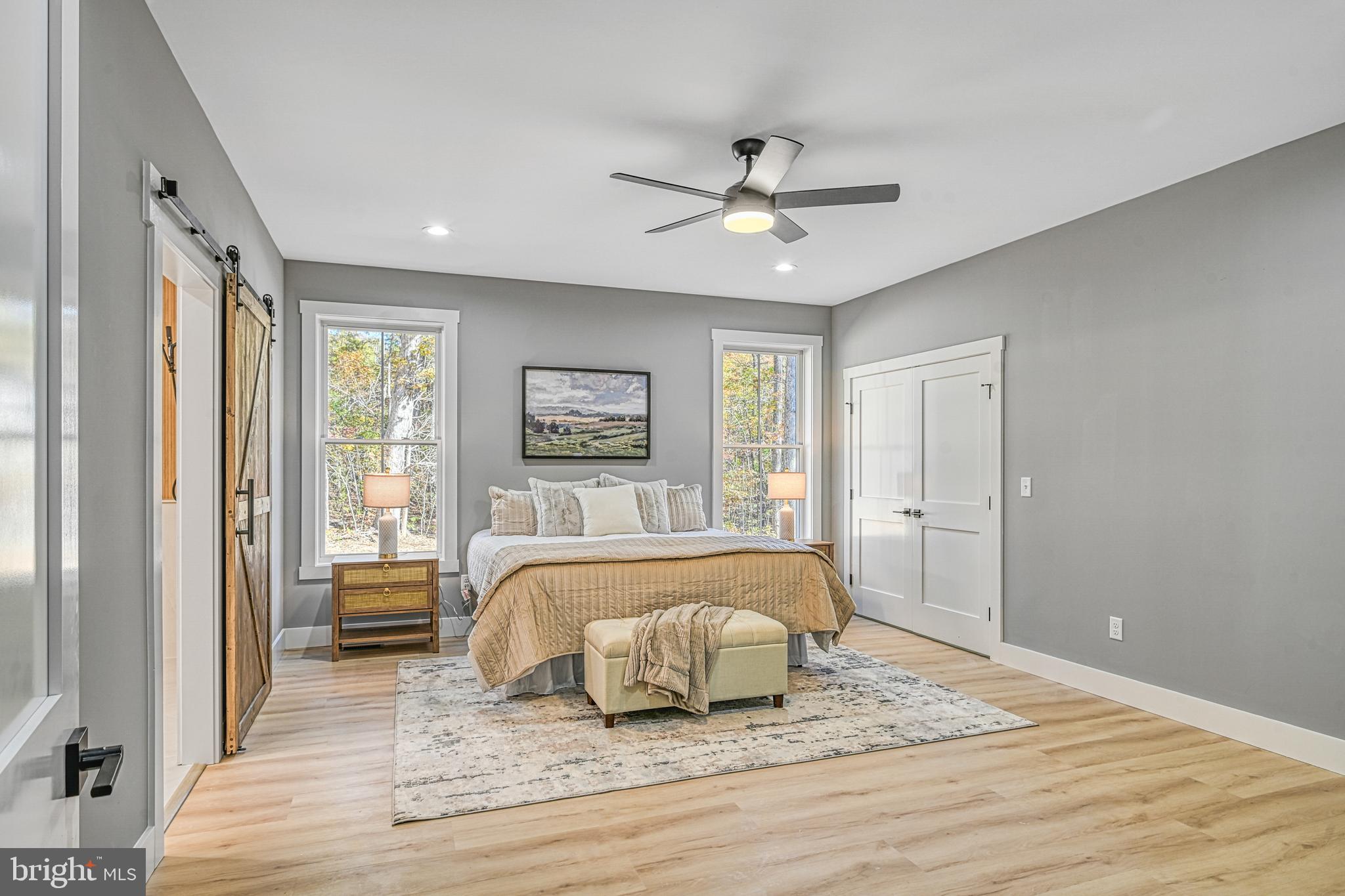 EQUESTRIAN LANDING - Residential