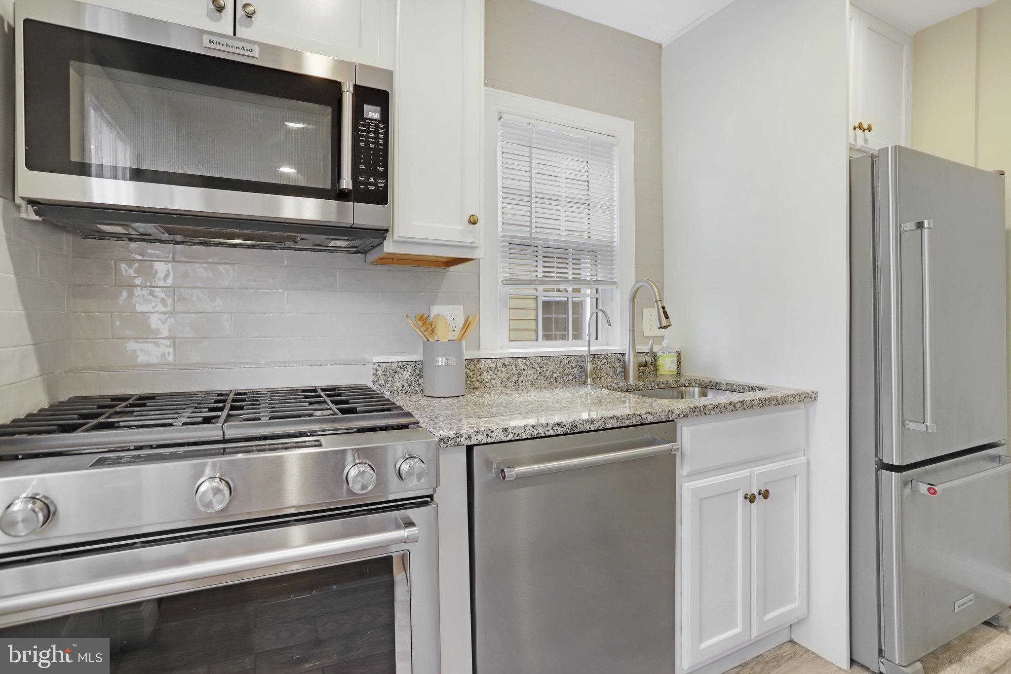 OLD TOWN ALEXANDRIA - Residential