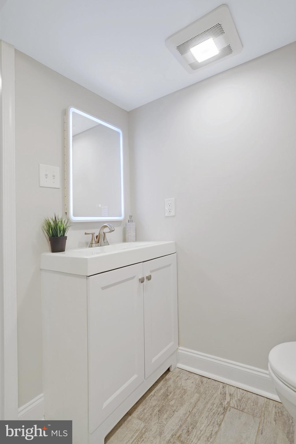 OLD TOWN ALEXANDRIA - Residential