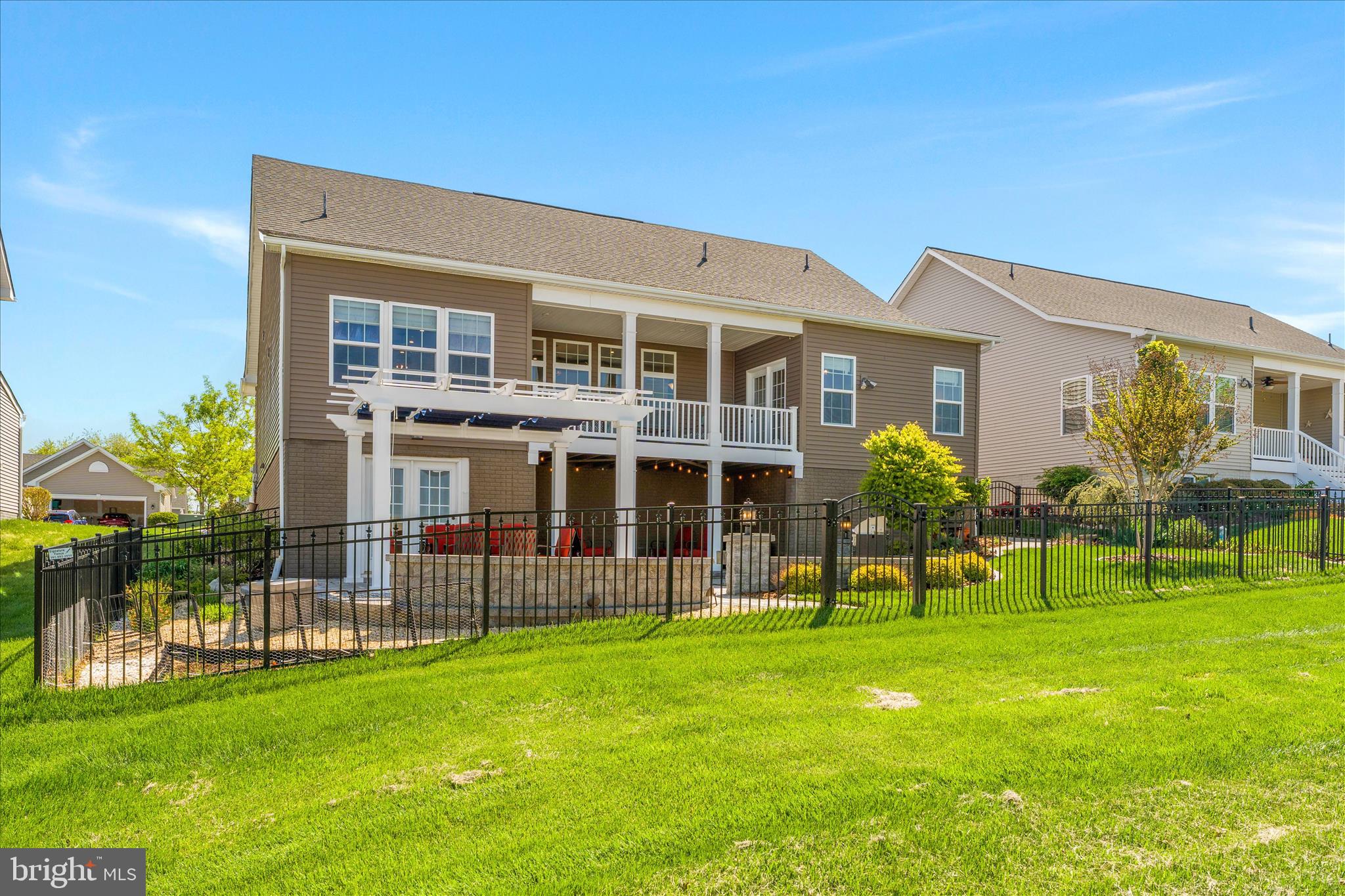 WOODBOURNE MANOR - Residential