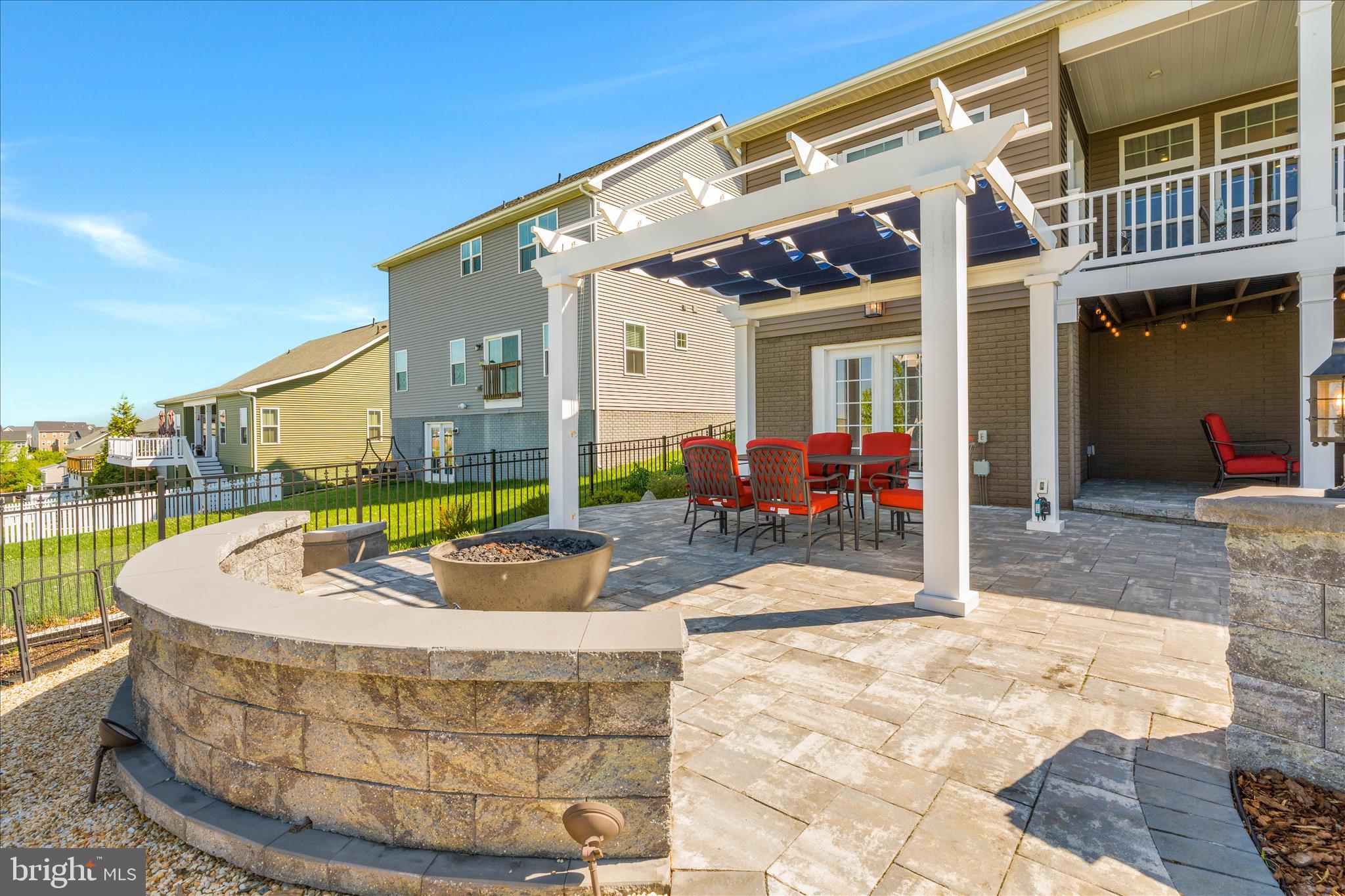 WOODBOURNE MANOR - Residential