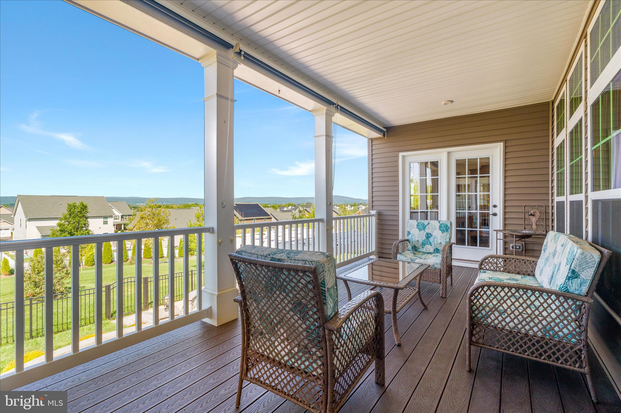 WOODBOURNE MANOR - Residential