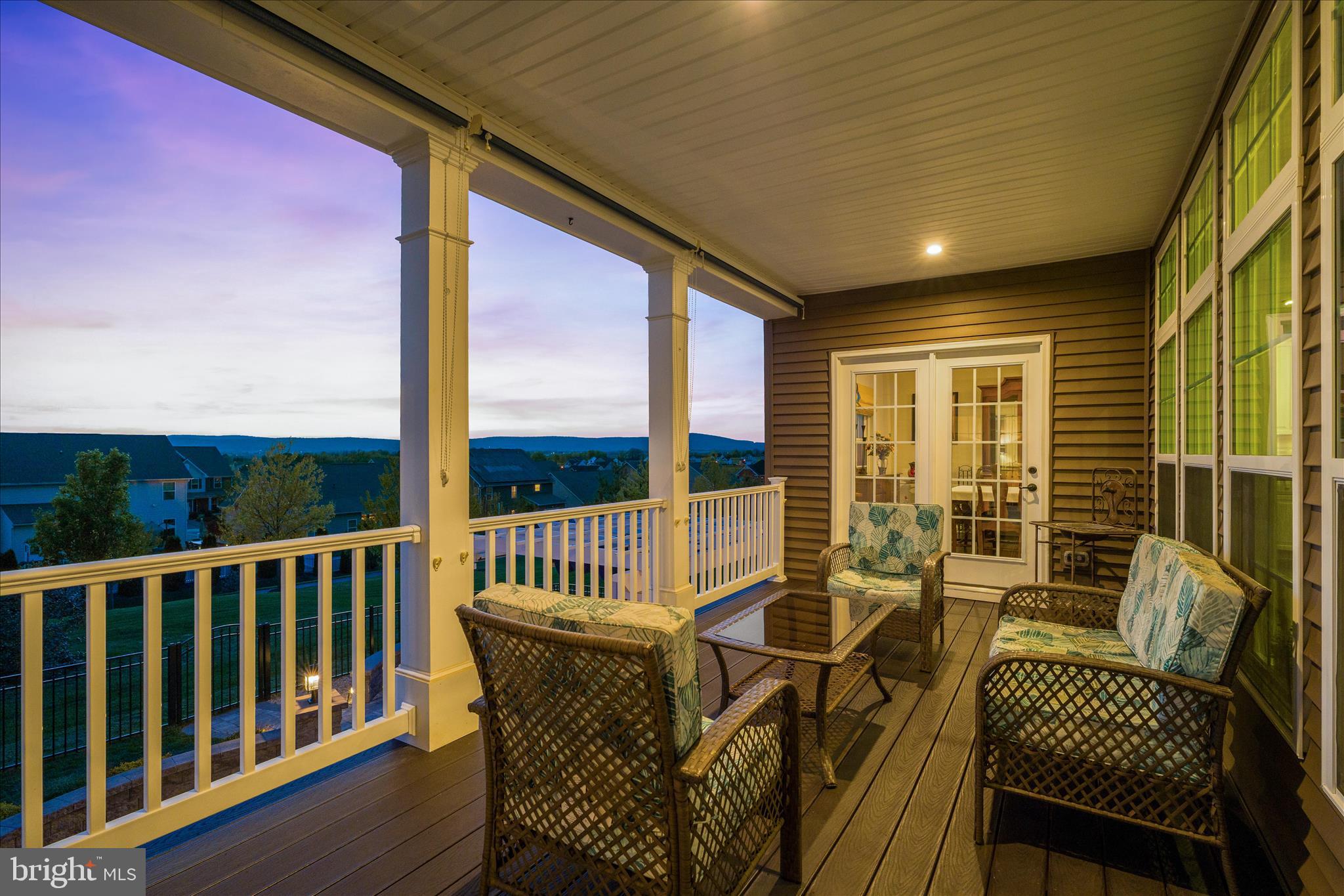 WOODBOURNE MANOR - Residential