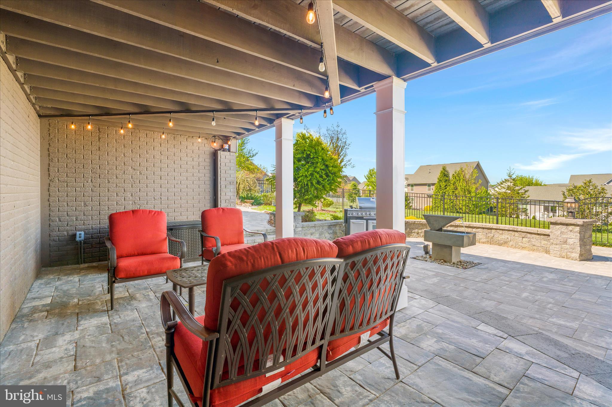 WOODBOURNE MANOR - Residential