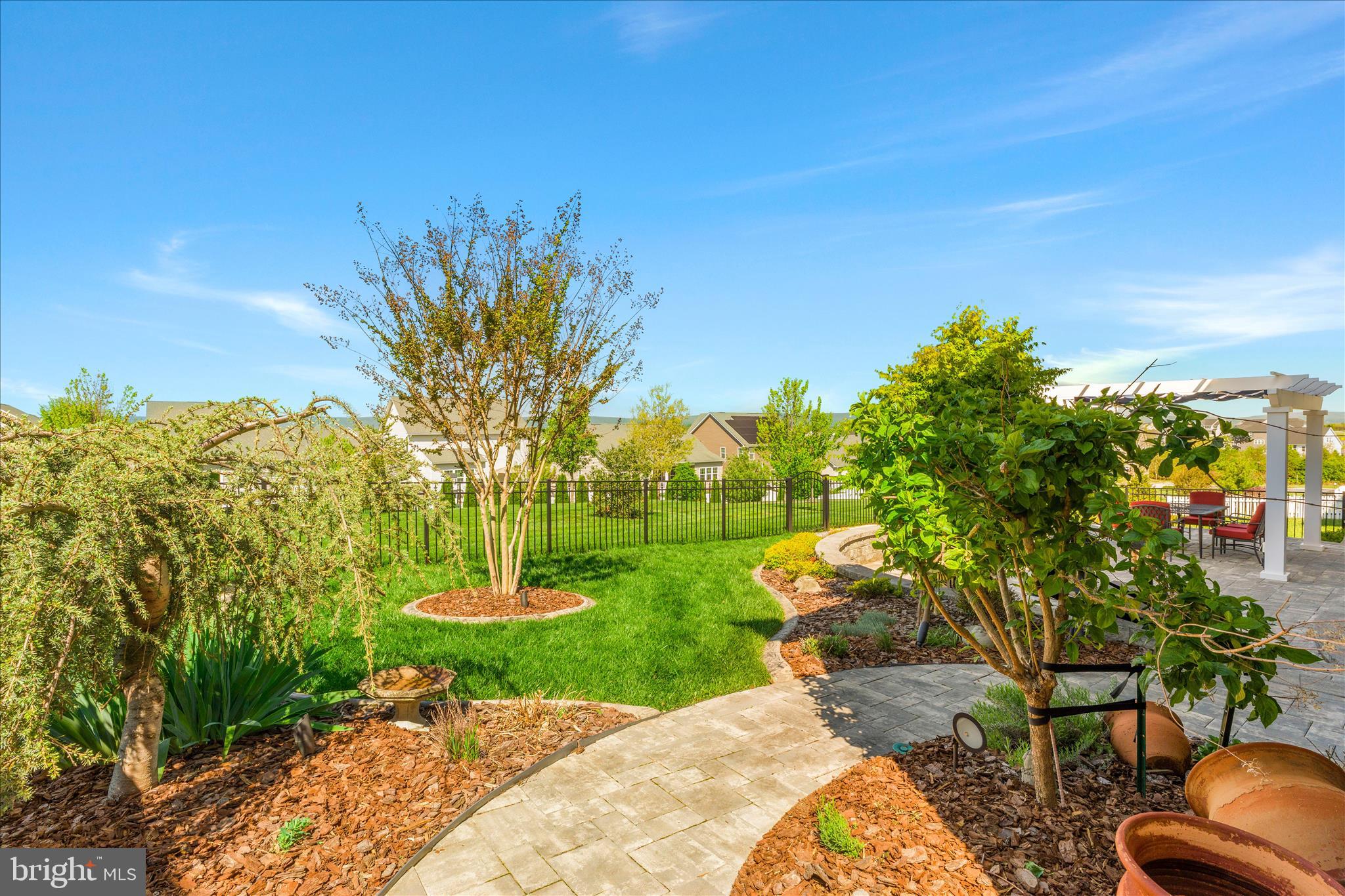 WOODBOURNE MANOR - Residential