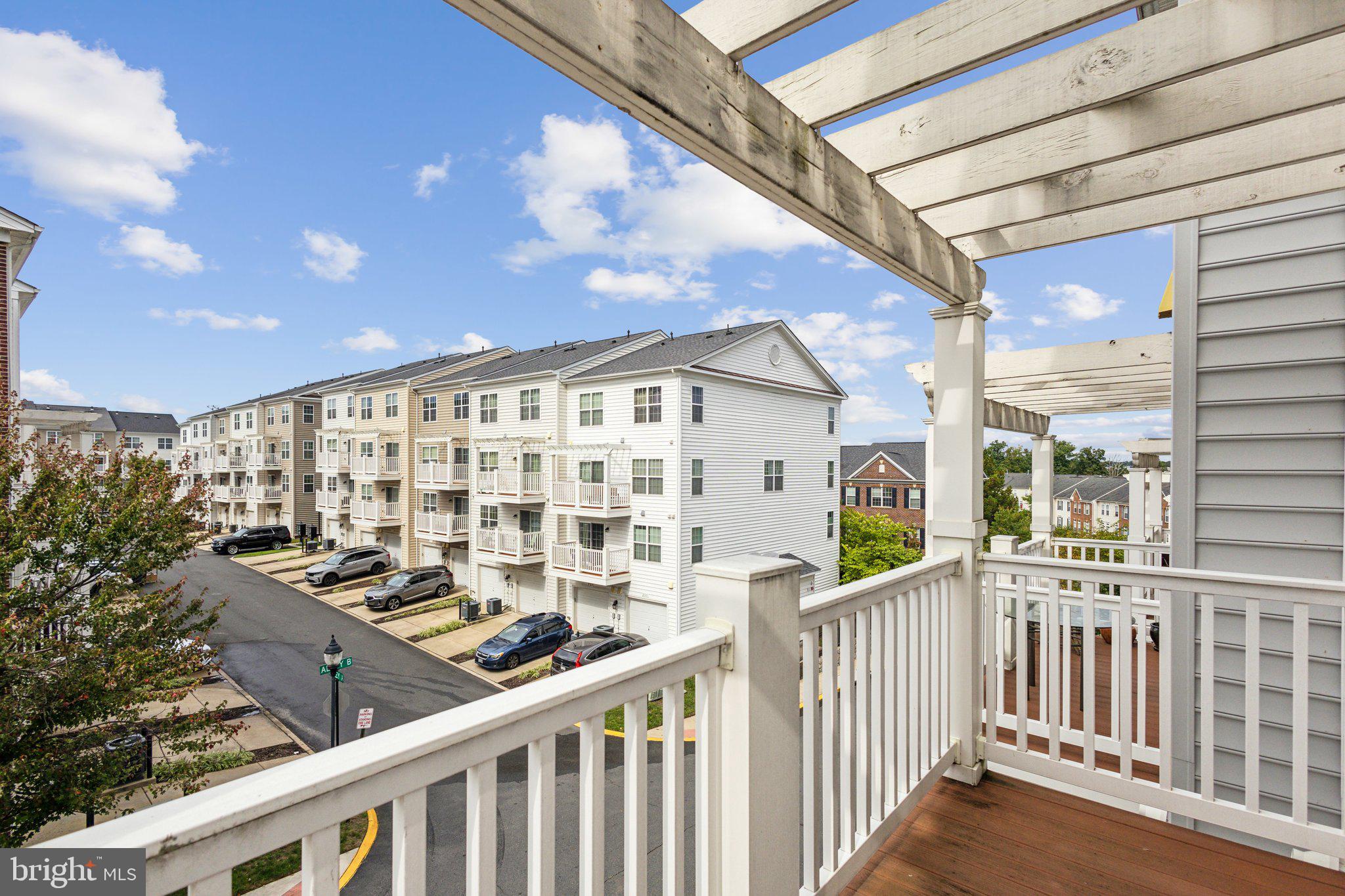 POTOMAC CLUB - Residential Lease