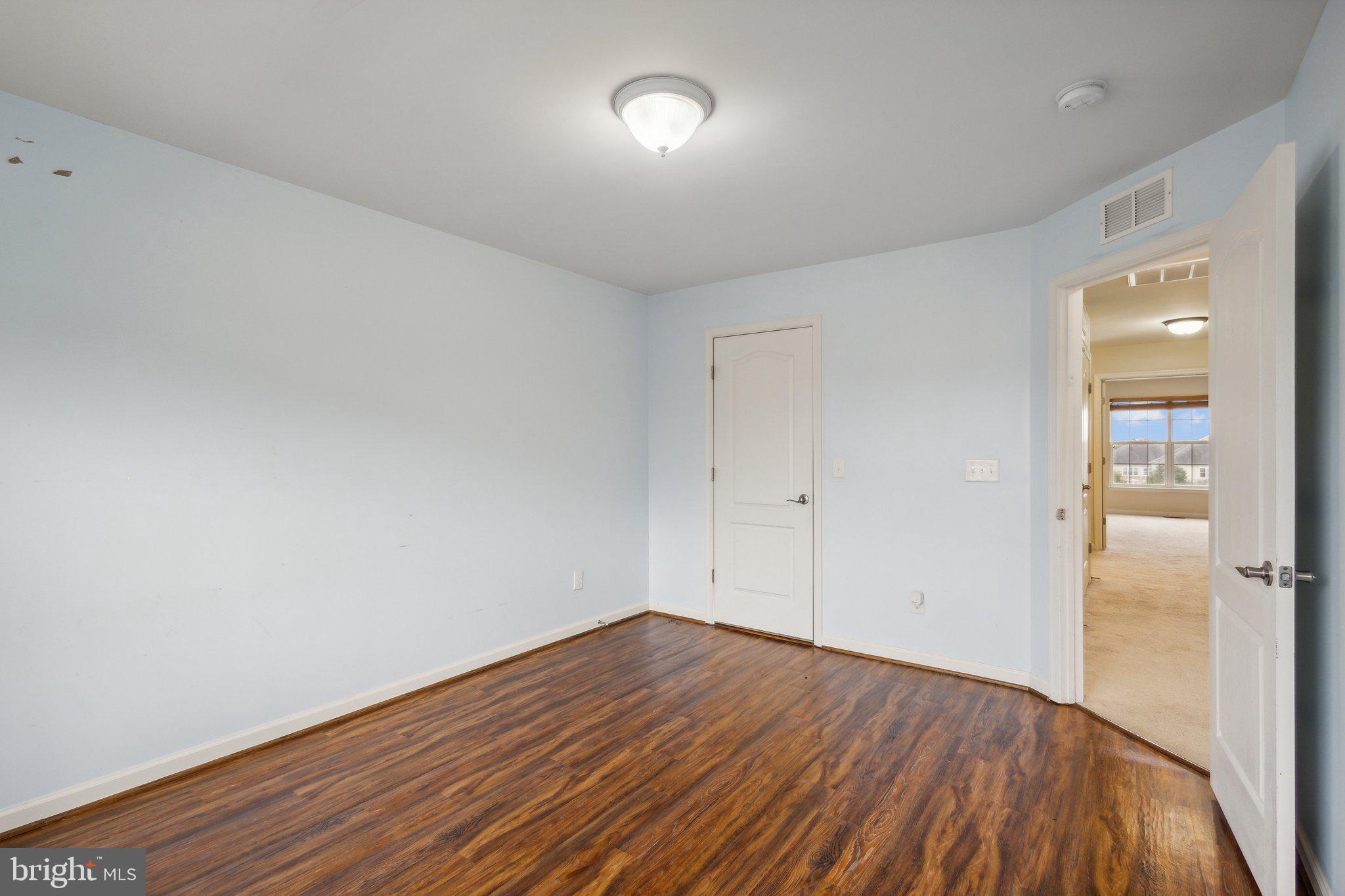 POTOMAC CLUB - Residential Lease