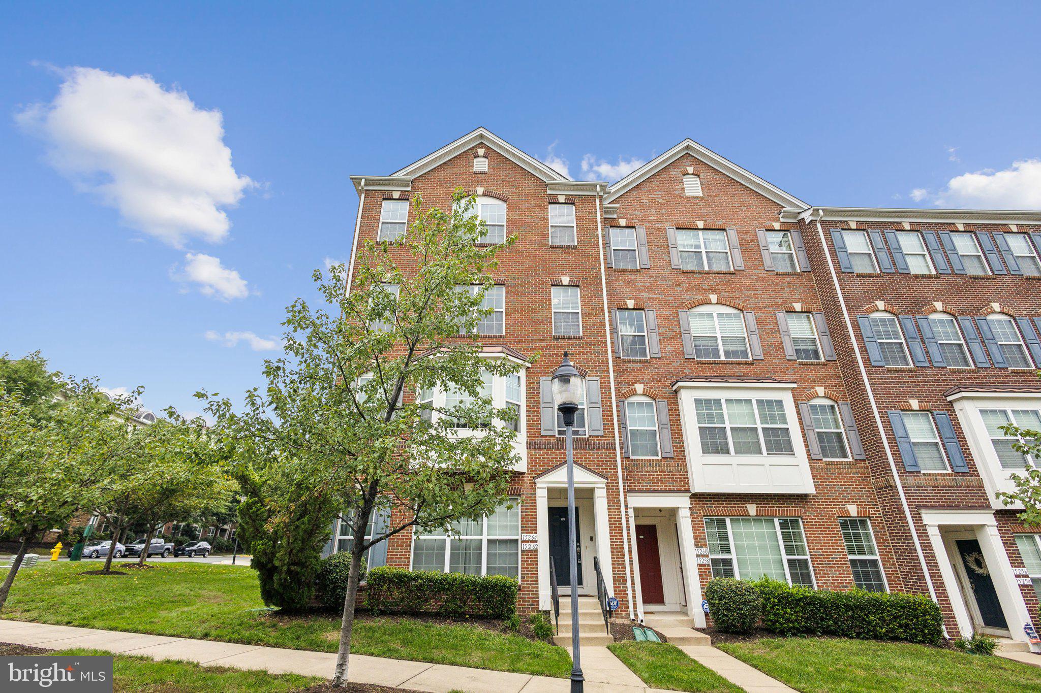 POTOMAC CLUB - Residential Lease