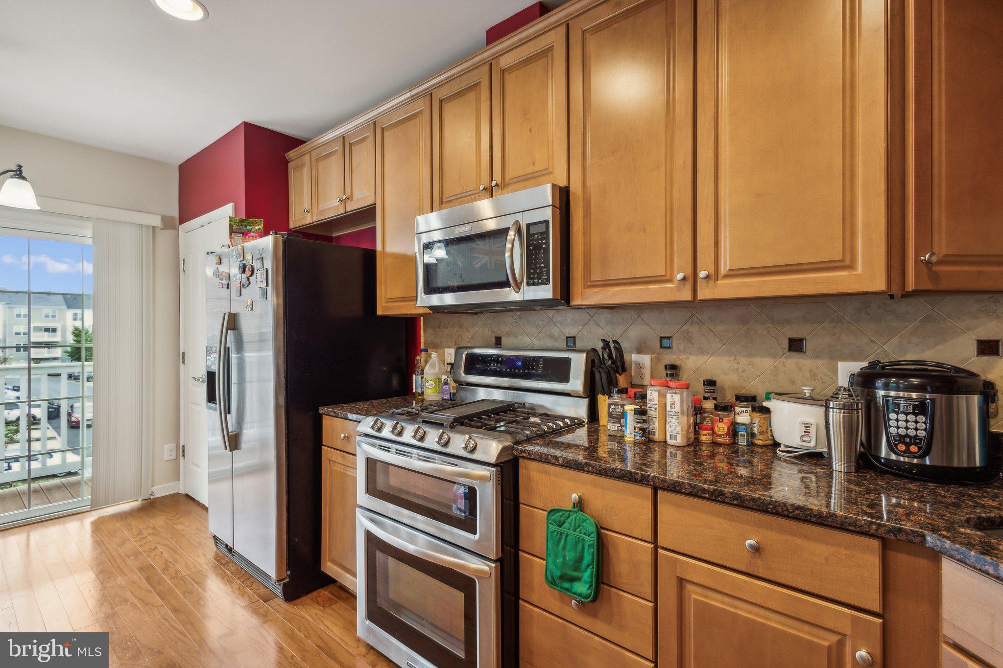 POTOMAC CLUB - Residential Lease