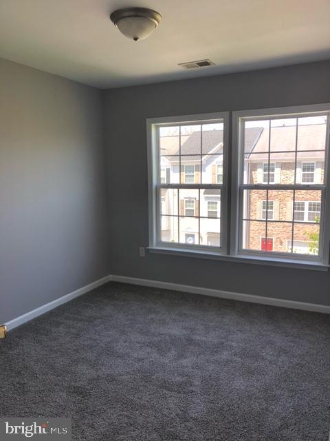 TROUT RUN - Residential Lease