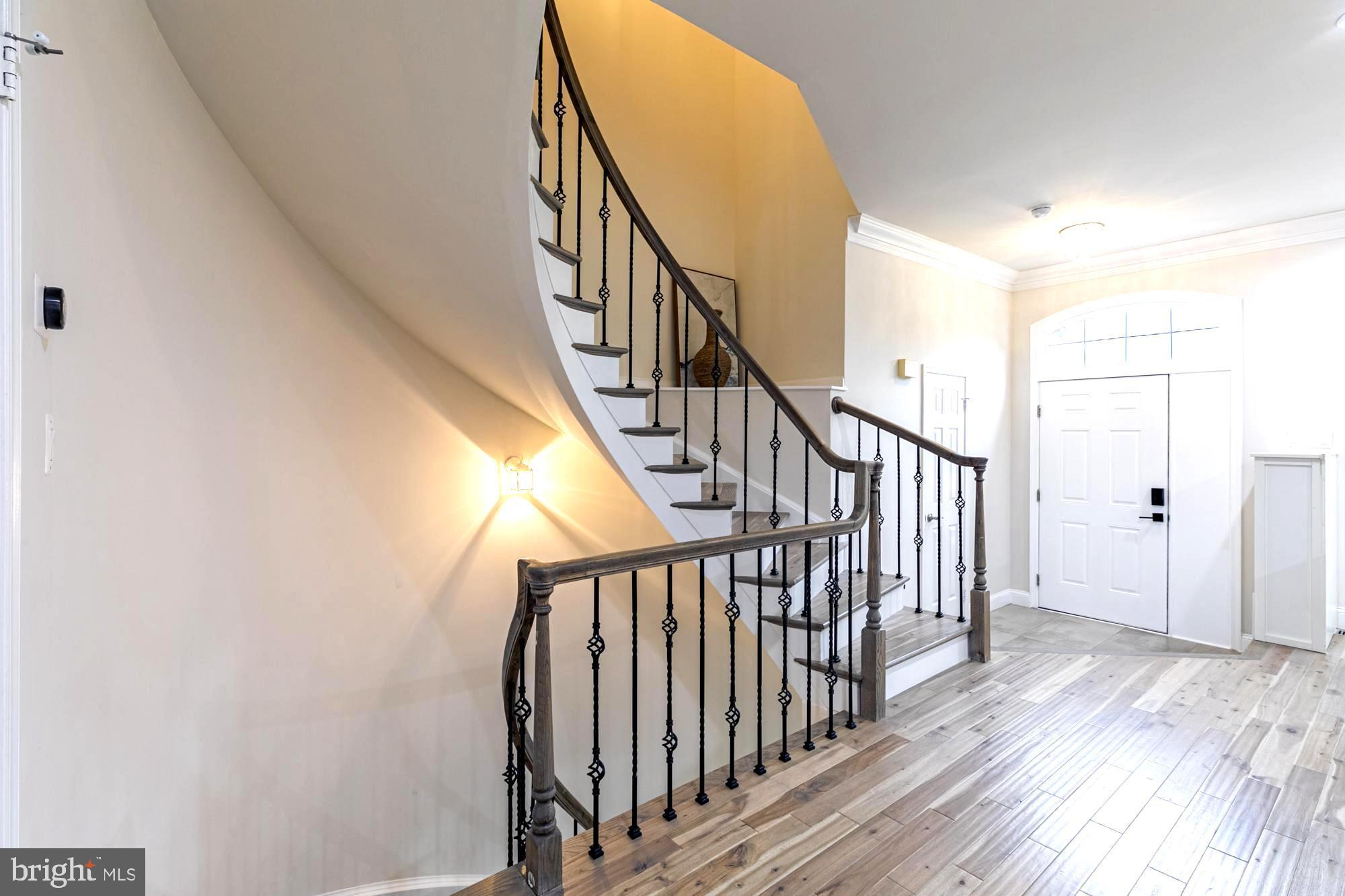 LIFESTYLE AT SULLY STATION - Residential