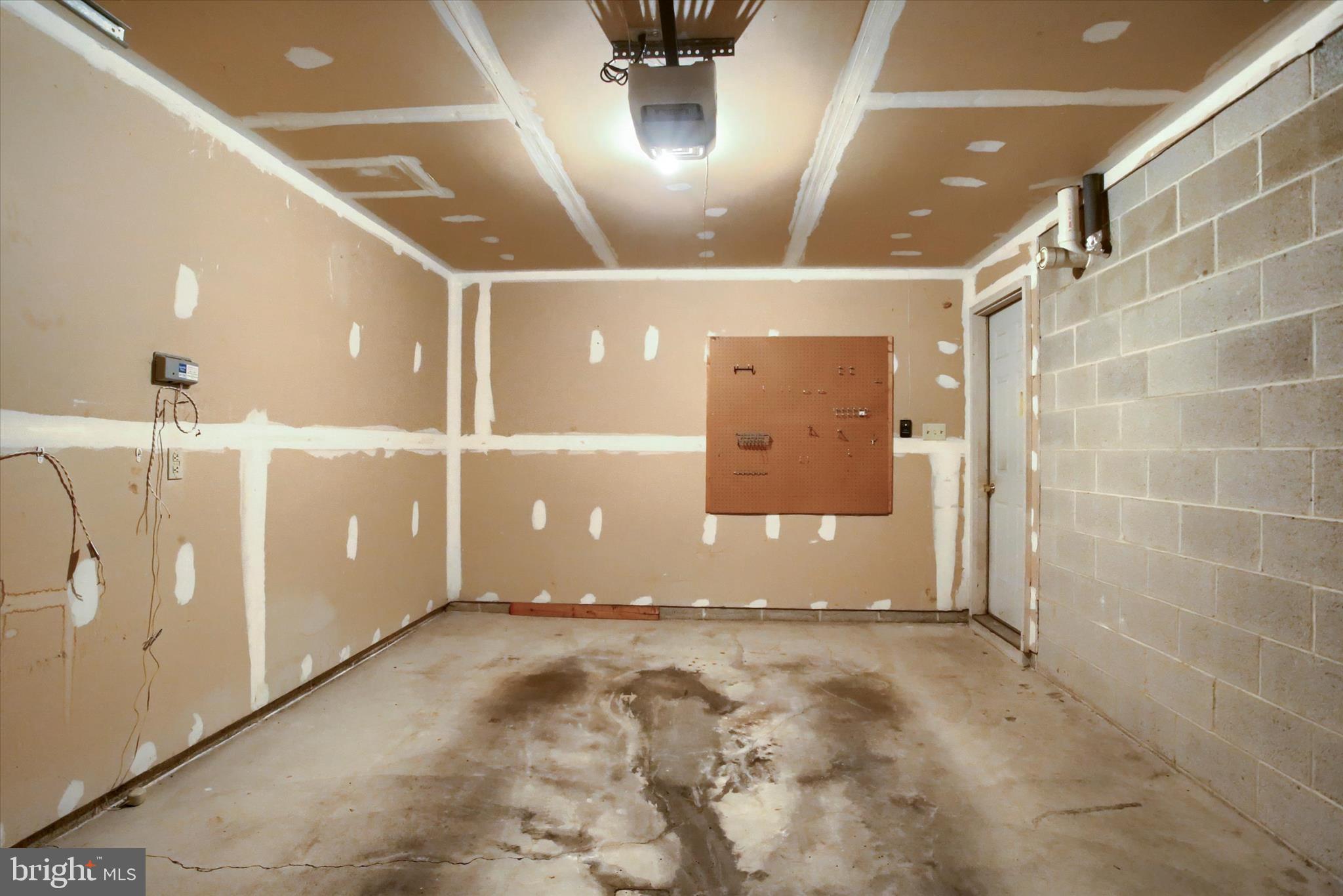 VICTORIA GLEN - Residential