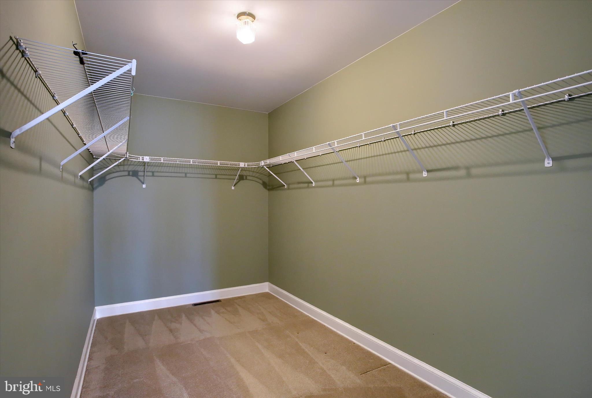 VICTORIA GLEN - Residential