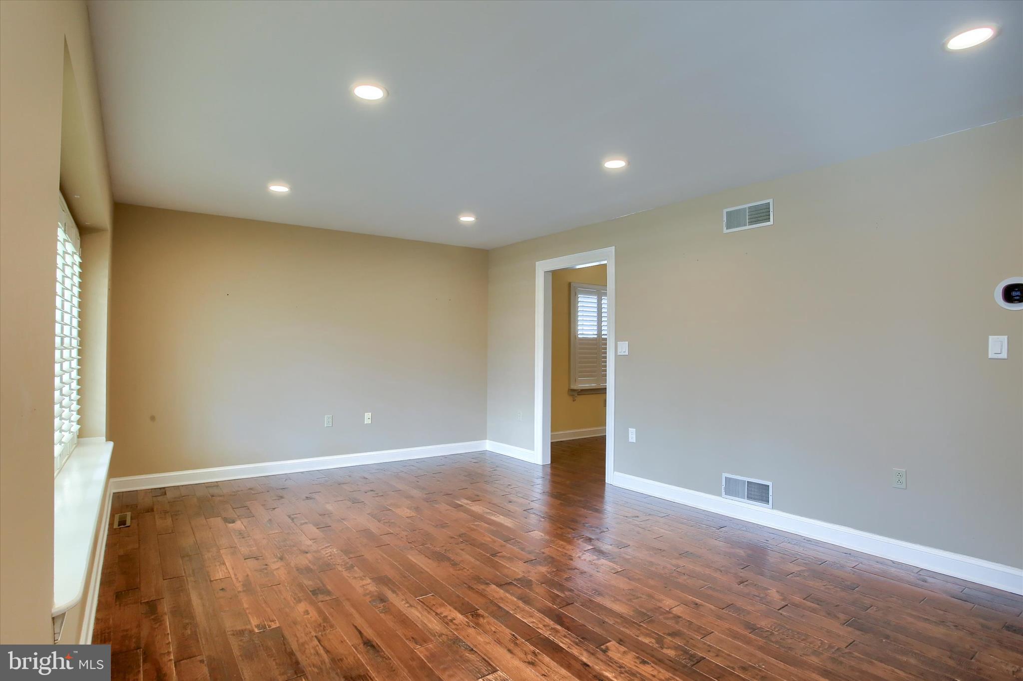 VICTORIA GLEN - Residential