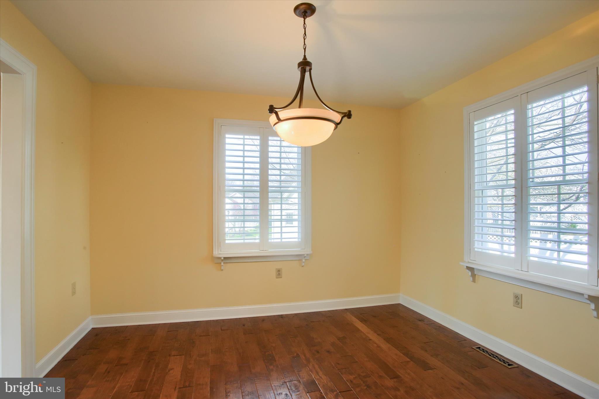 VICTORIA GLEN - Residential