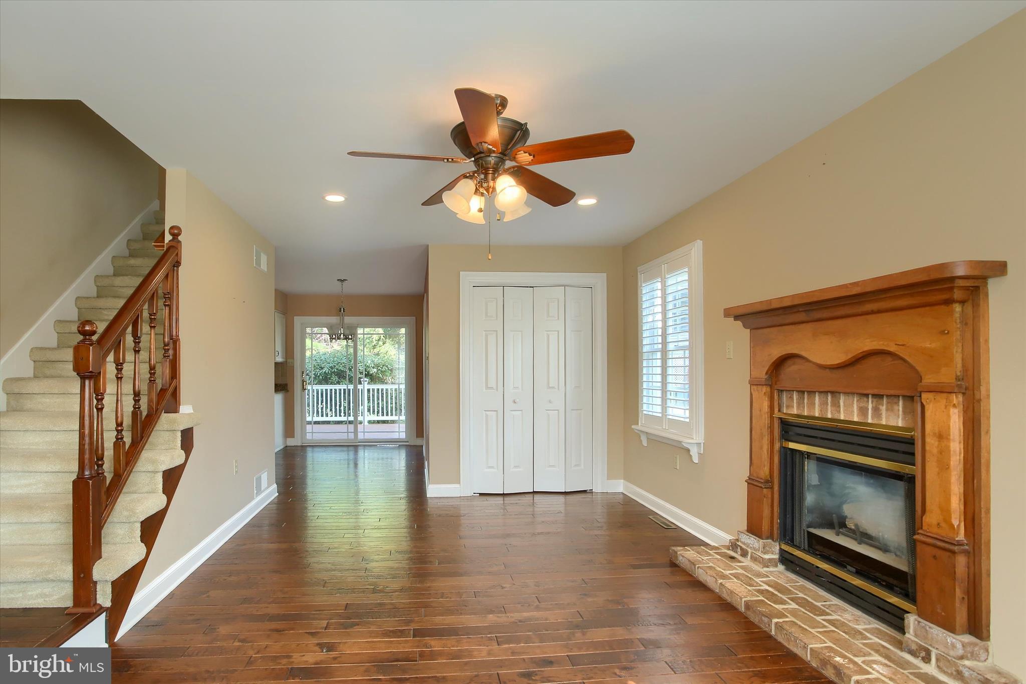 VICTORIA GLEN - Residential