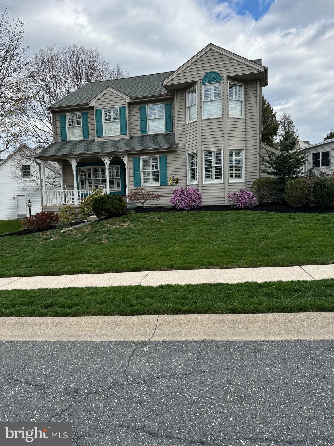 VICTORIA GLEN - Residential