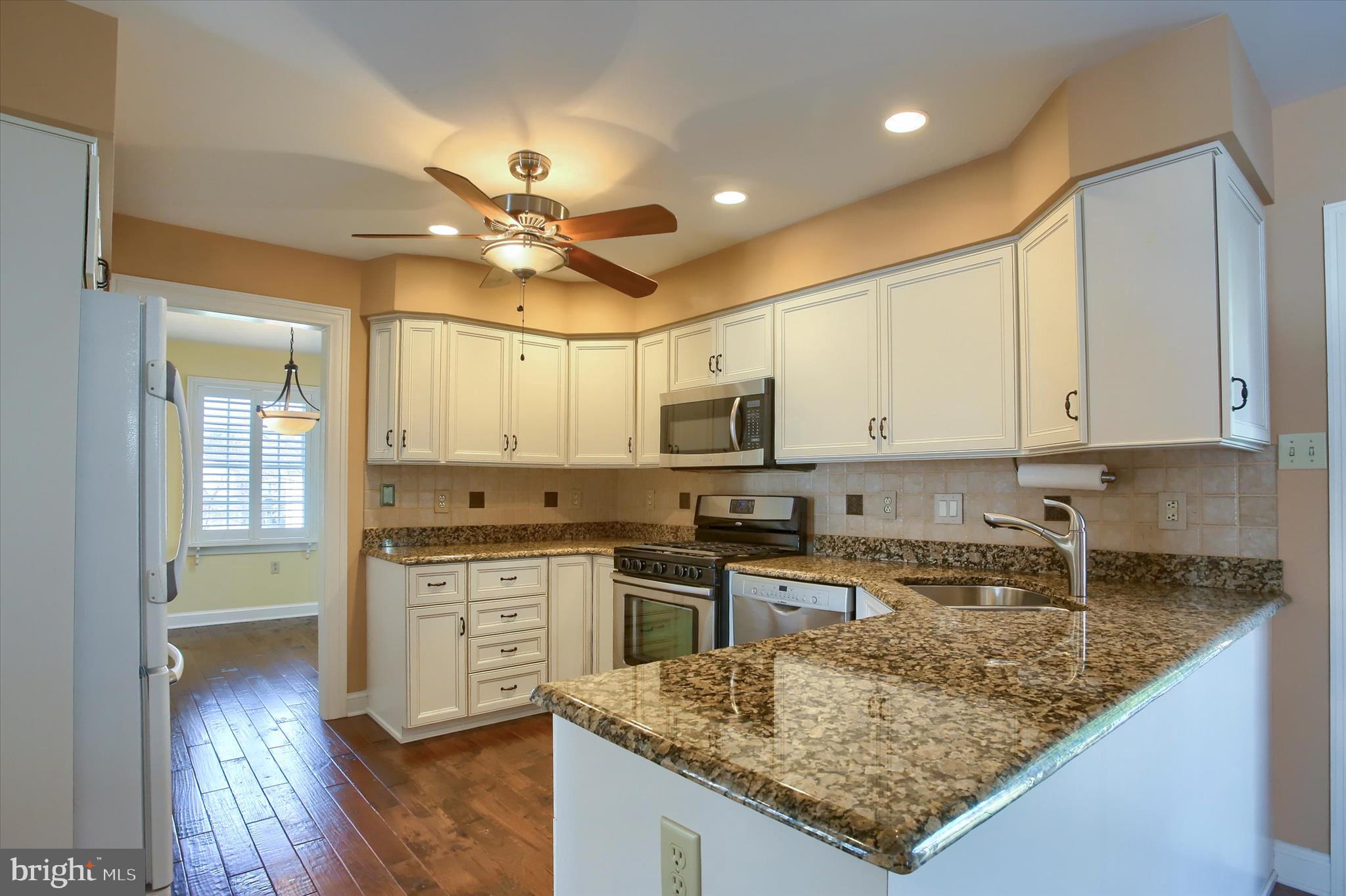 VICTORIA GLEN - Residential