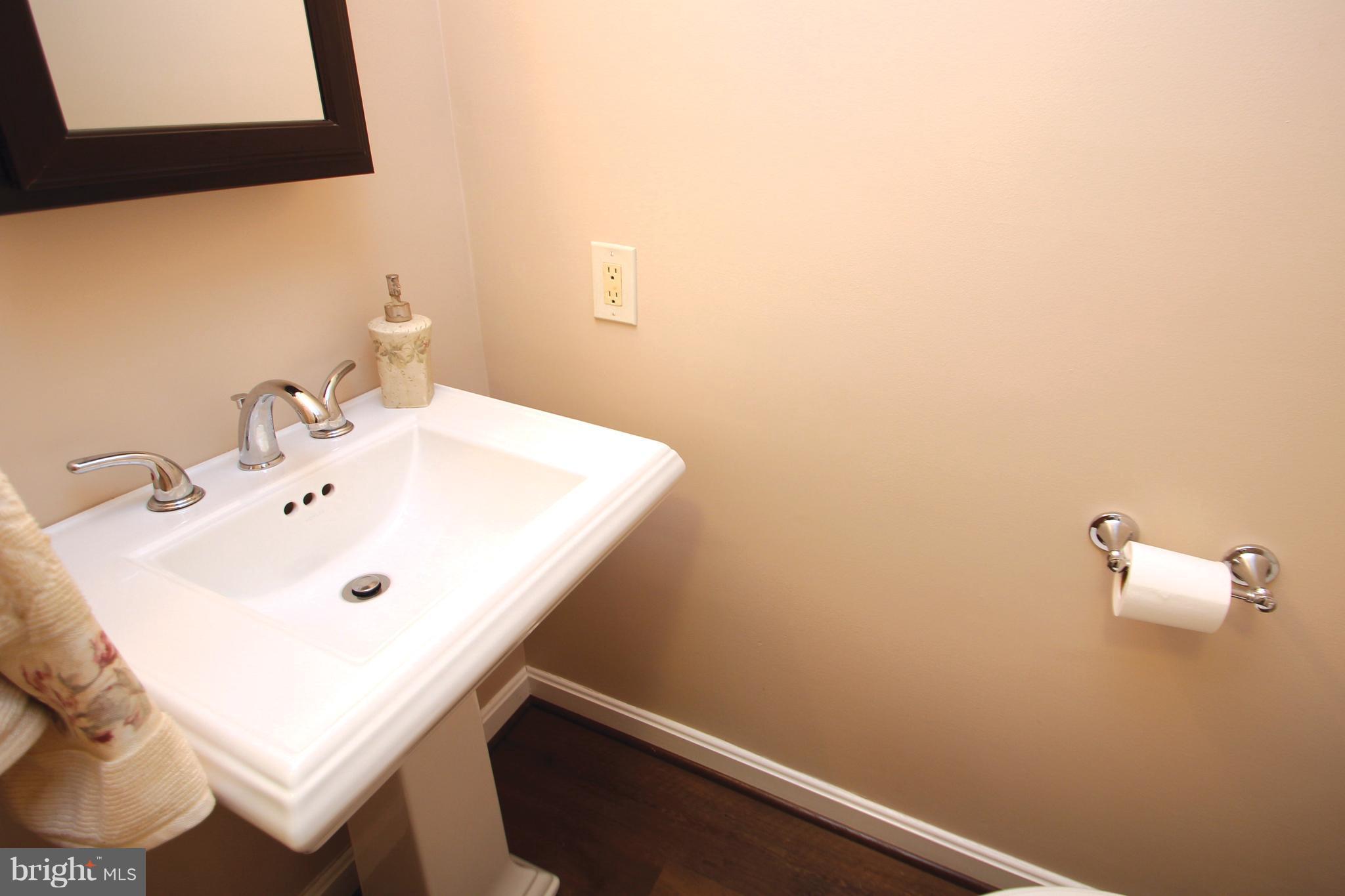 SNOWDENS MILL - Residential