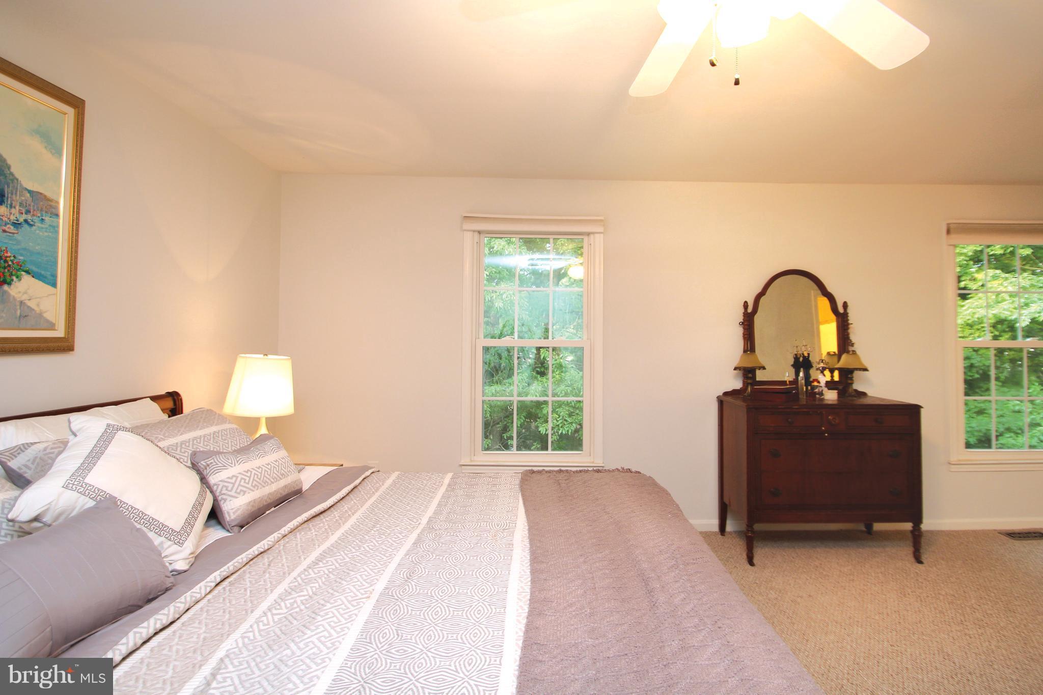 SNOWDENS MILL - Residential